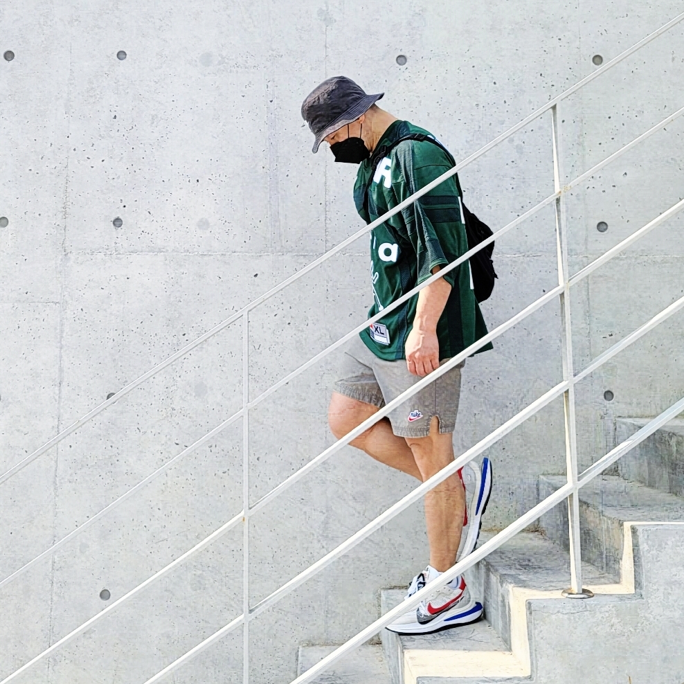 Nike x Cactus Plant Flea Market S/S Jersey Green - US/EU, Nike x Sacai VaporWaffle Royal Fuchsia 착용 스타일