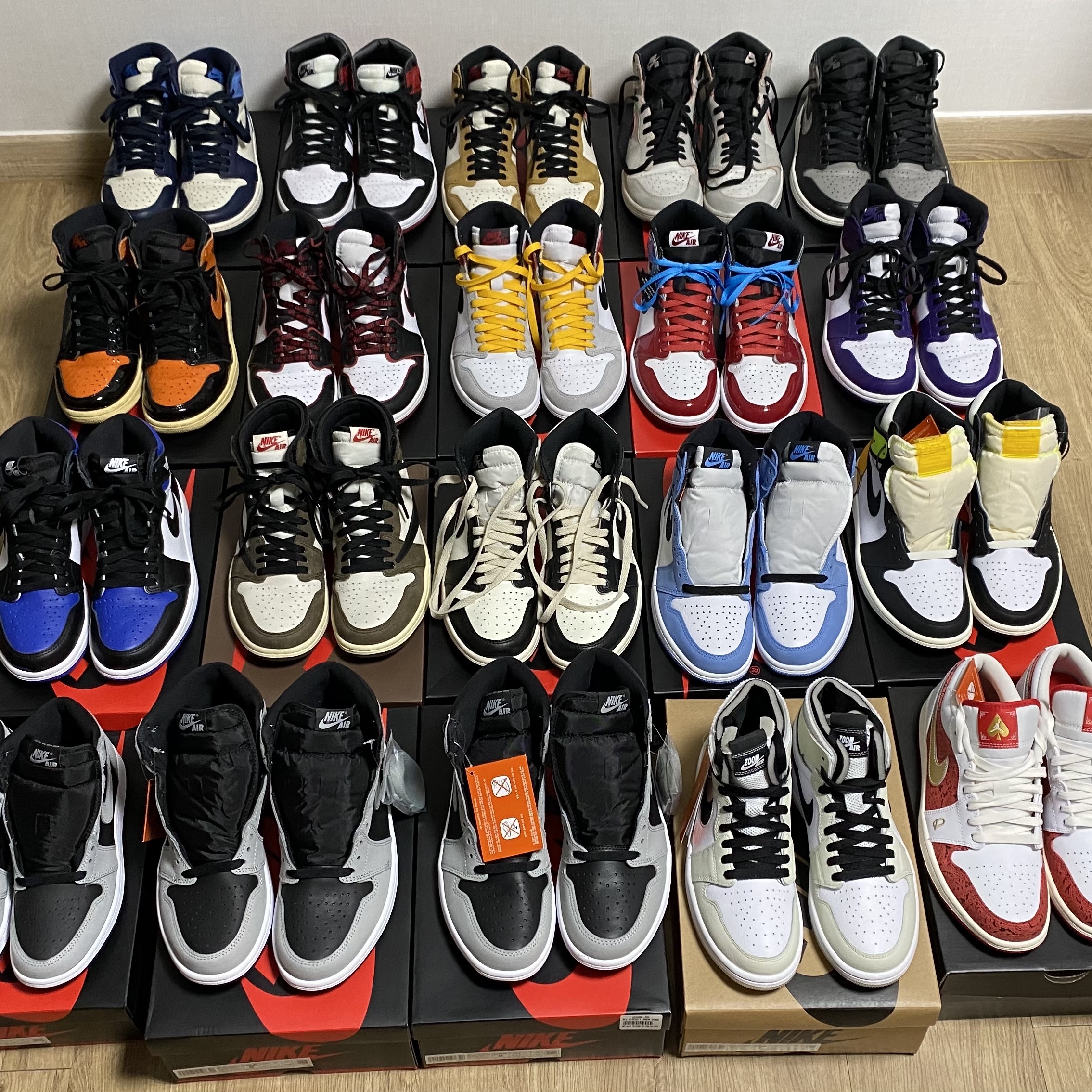 Jordan 1 x Travis Scott Retro High OG SP Mocha, Jordan 1 Retro High Rookie of the Year 착용 스타일