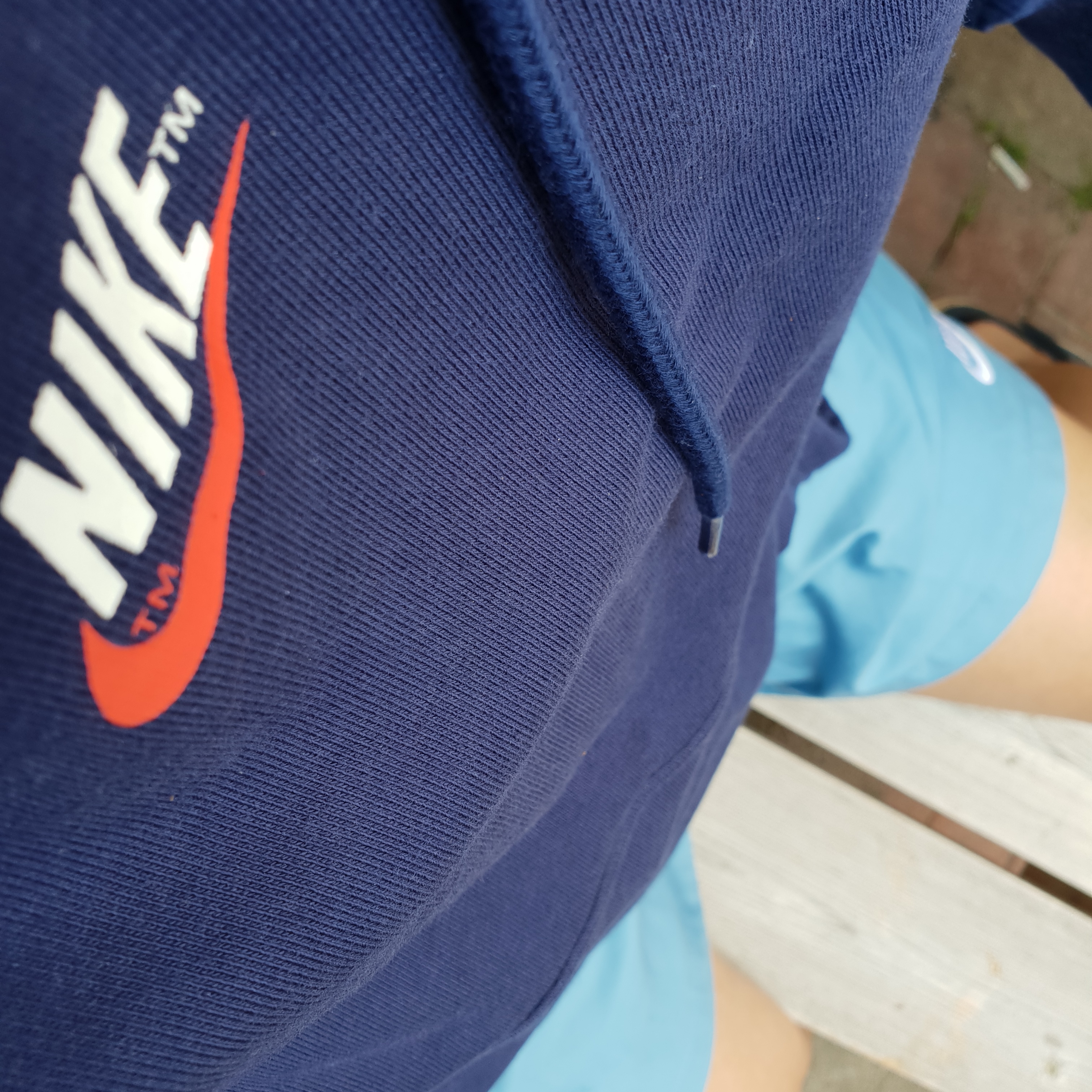 Nike NSW Hoodie BRS Midnight Navy 착용 스타일