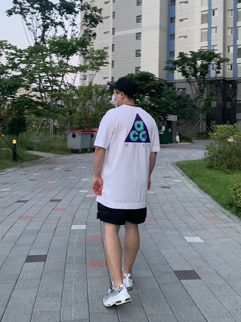 (W) Nike Air Max 95 Grape 2018 착용 스타일