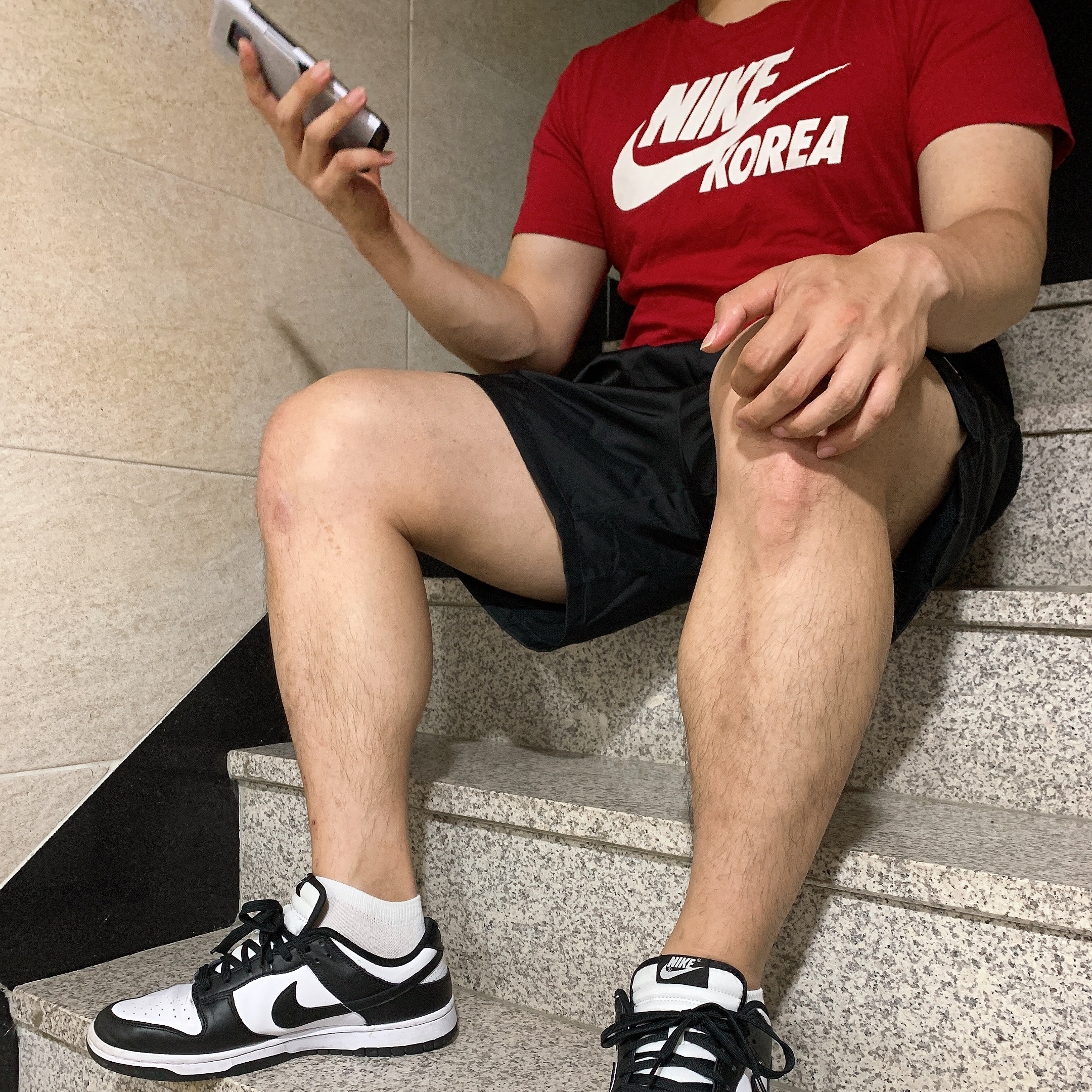Nike Dunk Low Retro Black, Supreme Hanes Boxer Briefs Black (4 Pack) 착용 스타일