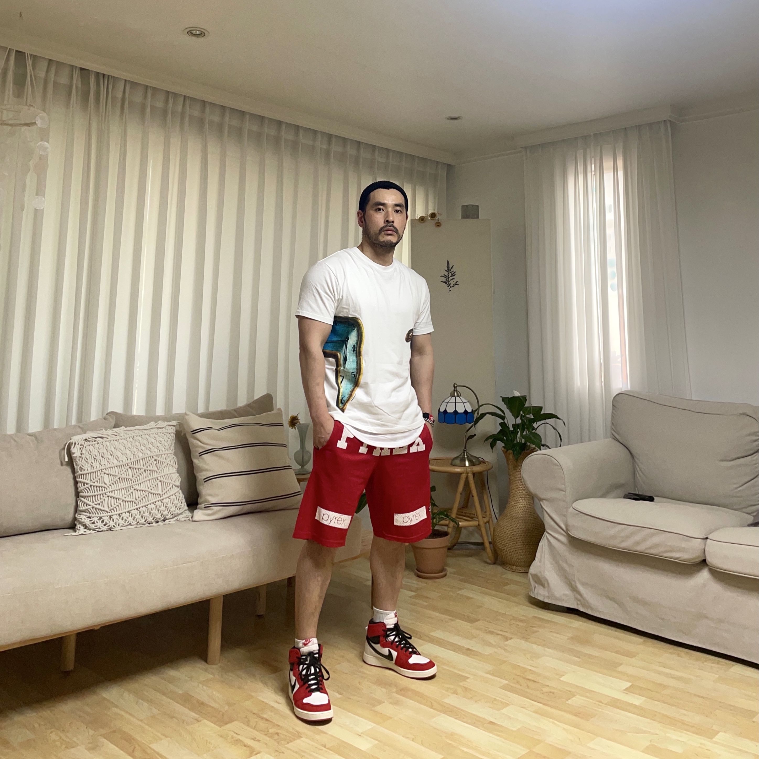 Jordan 1 KO Chicago 2021 착용 스타일 - 2