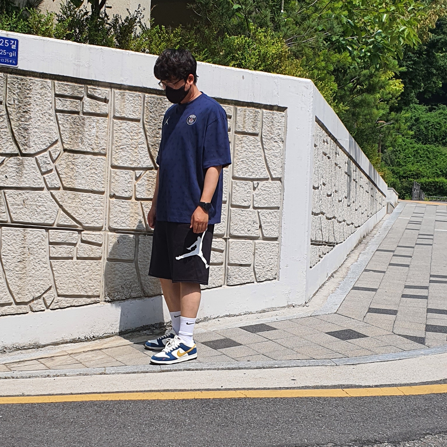 Nike x Kasina Dunk Low 80's Bus 착용 스타일 - 1