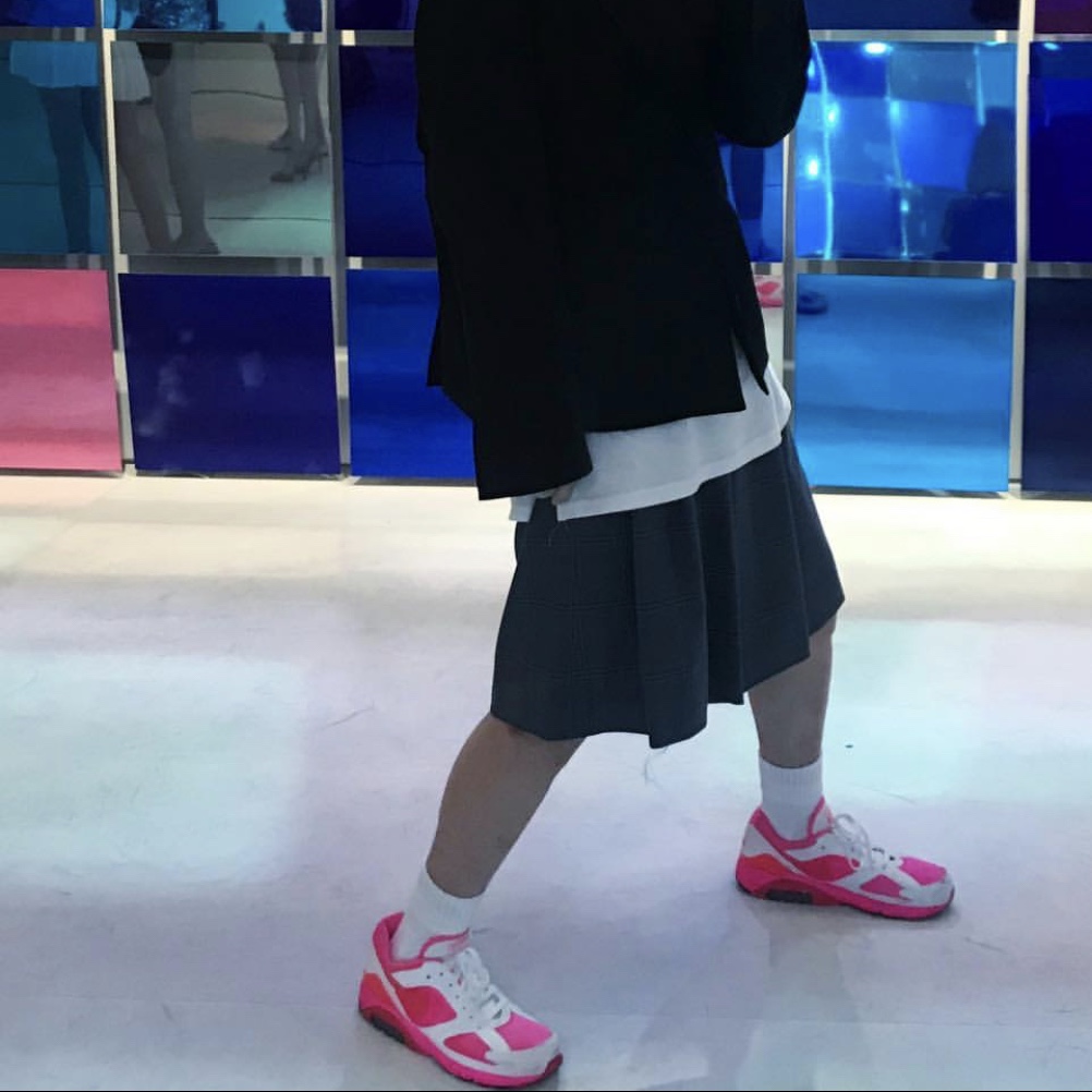 Nike x Comme des Garcons Homme Plus Air Max 180 White, Nike x Off-White Blazer Mid White OG The Ten 착용 스타일 - 1