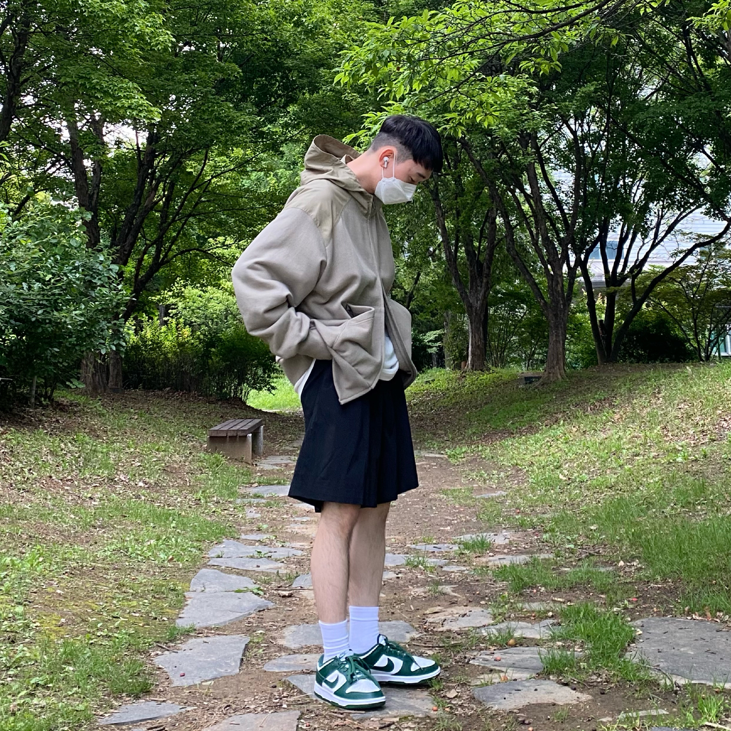 Nike Dunk Low Retro Varsity Green 착용 스타일