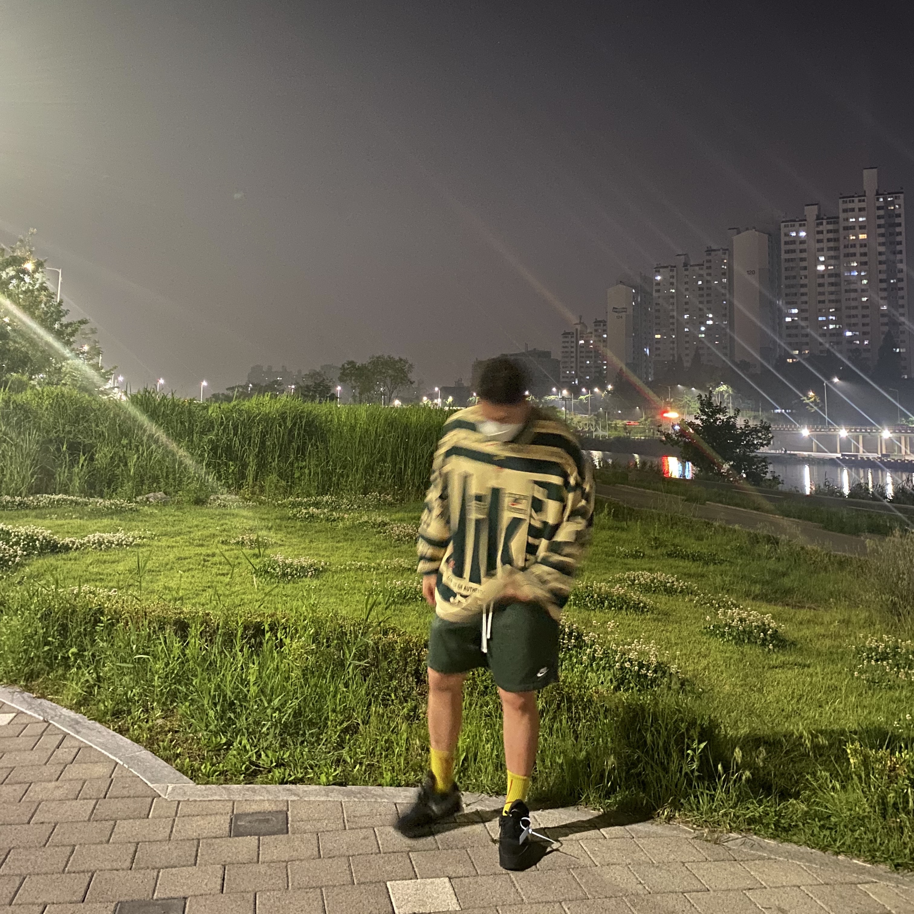 Nike x Cactus Plant Flea Market Long Sleeve Polo Natural - US/EU 착용 스타일 - 1