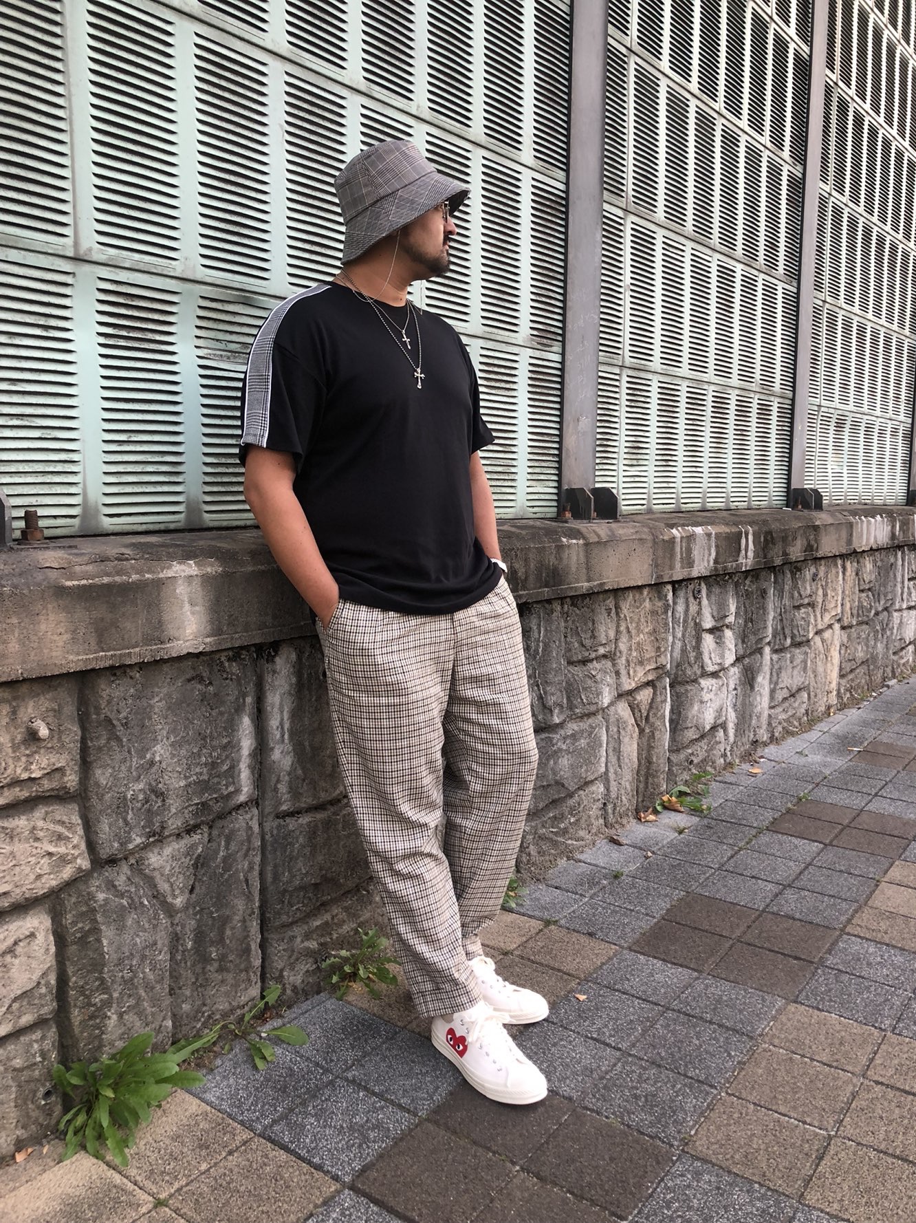 Converse x Play Comme des Garcons Chuck 70 Ox White 착용 스타일