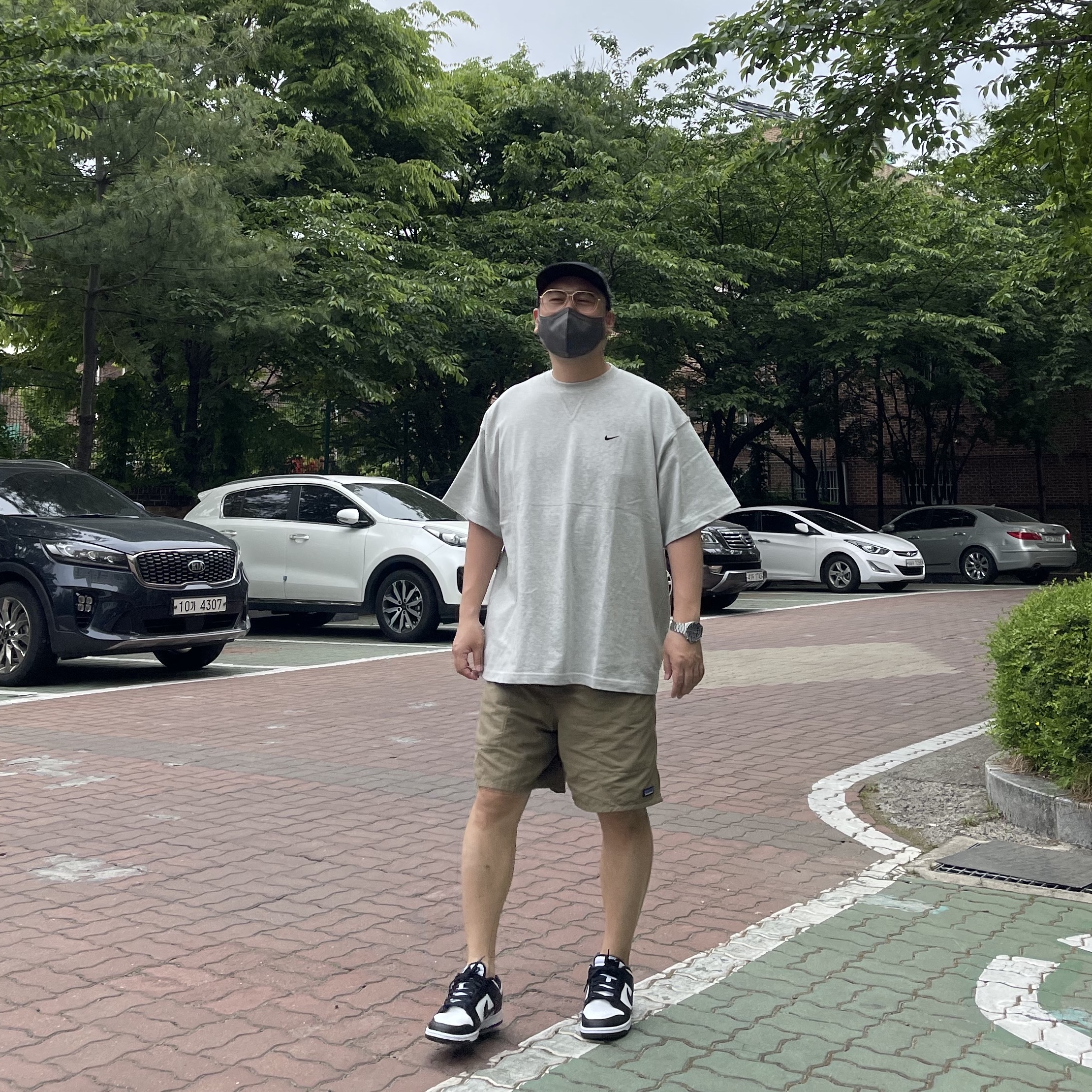Nike Dunk Low Retro Black, Nike x Kim Jones Oversized T-Shirt Grey Heather - US/EU 착용 스타일 - 2
