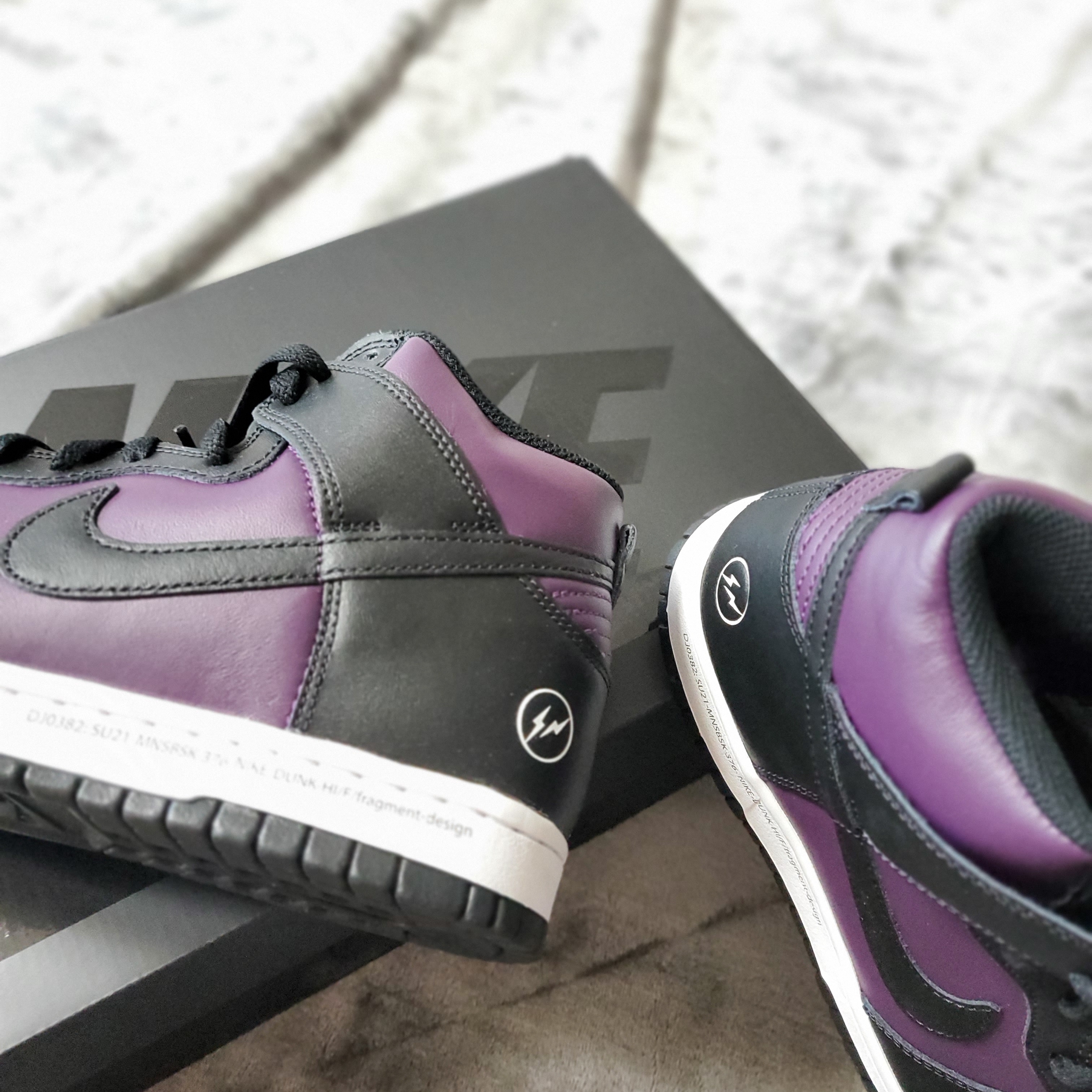 Nike x Fragment Dunk High Black 착용 스타일 - 1