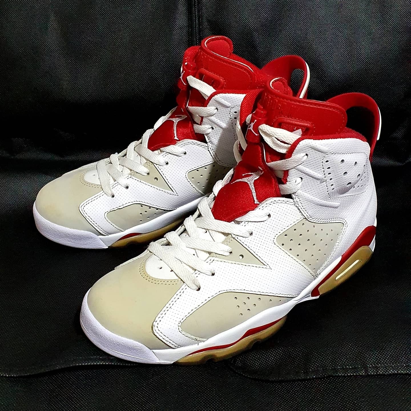 Jordan 6 Retro Alternate 착용 스타일 - 1