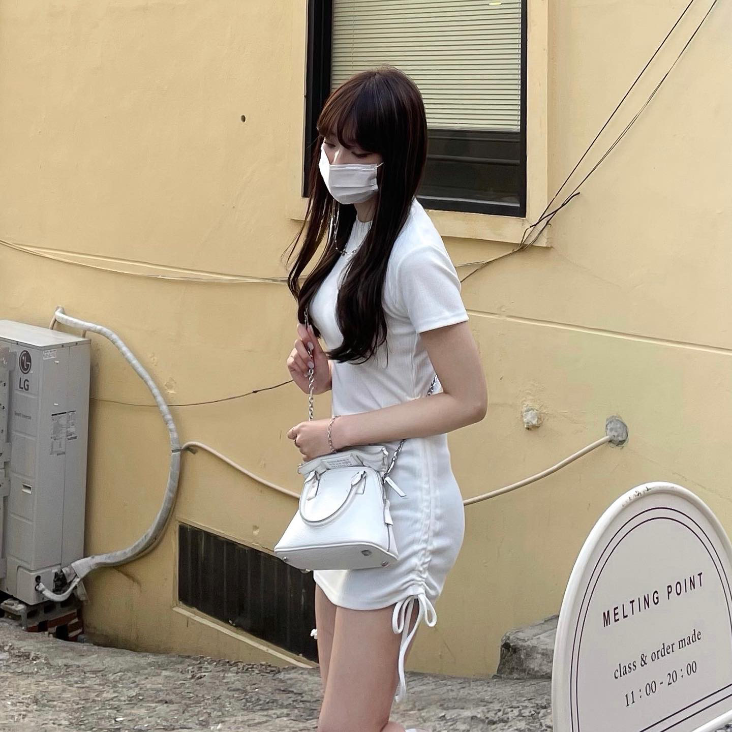 Converse x Ambush Chuck 70 Hi White 착용 스타일 - 2