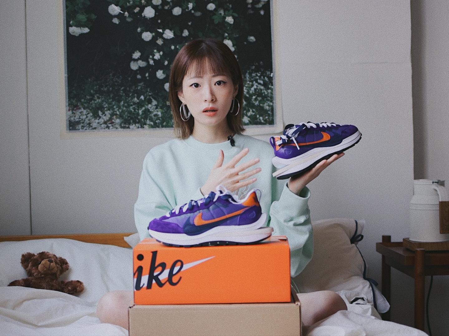 Nike x Sacai VaporWaffle Dark Iris 착용 스타일 - 4