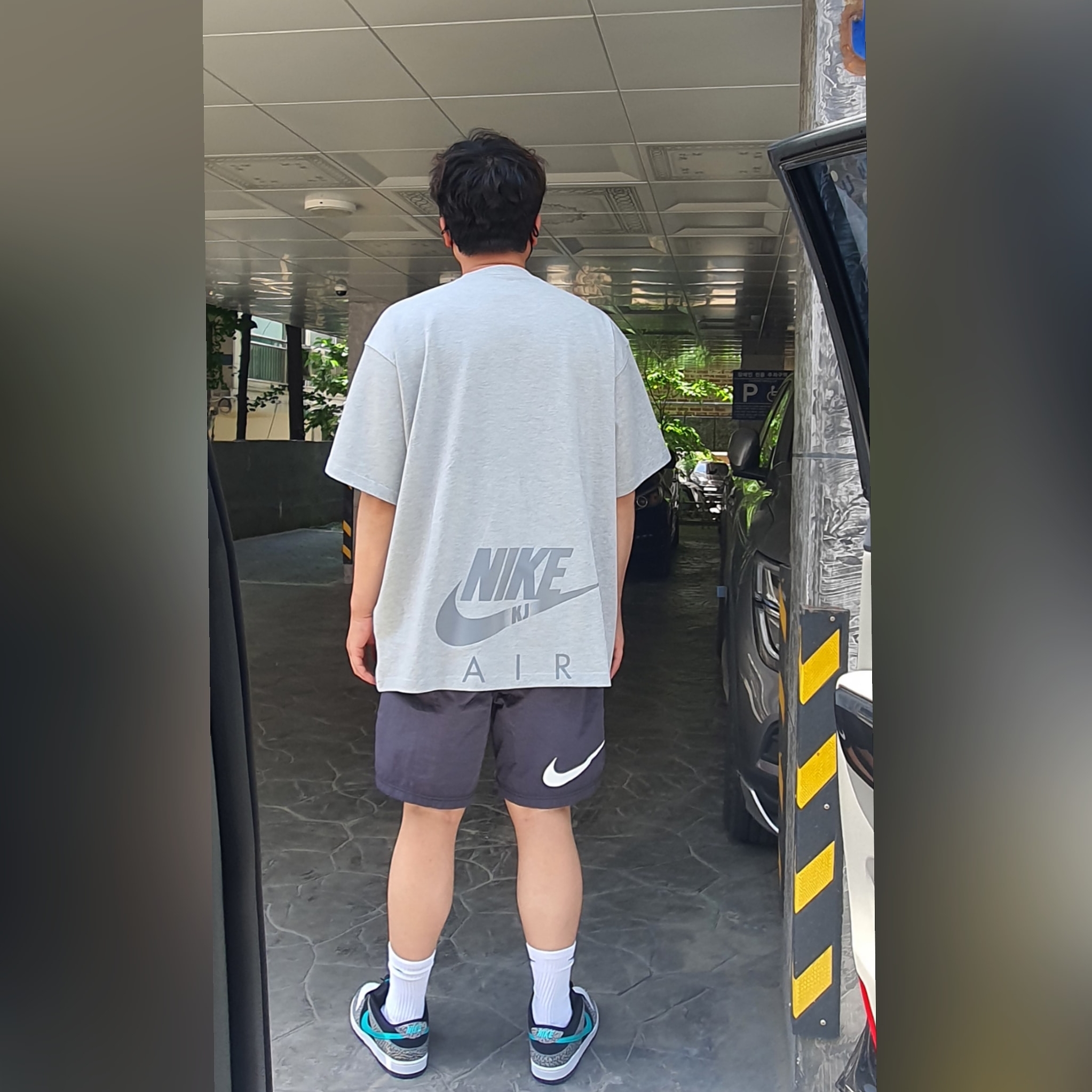 Nike x Kim Jones Oversized T-Shirt Grey Heather - US/EU, Nike x Stussy Water Shorts Off Noir 착용 스타일