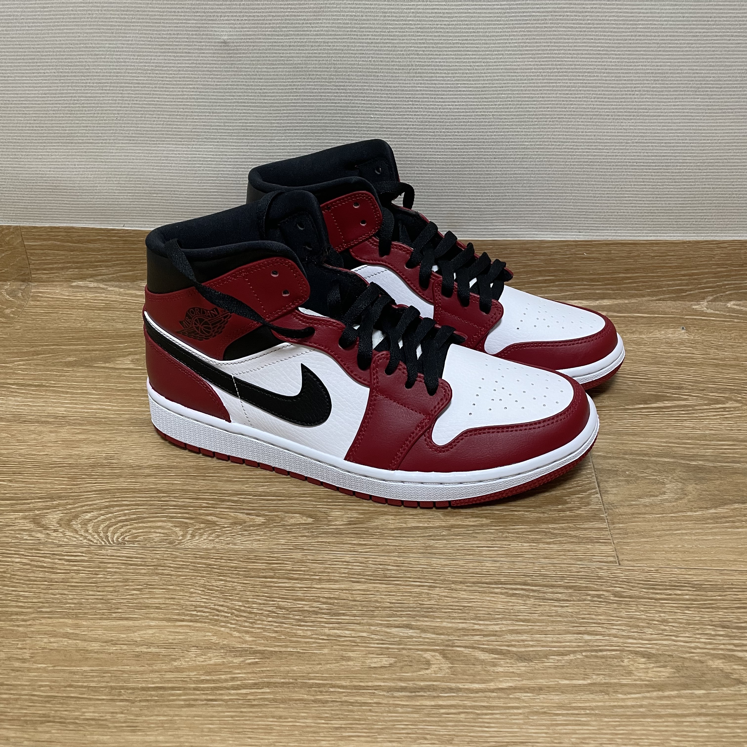 Jordan 1 Mid Chicago 2020 착용 스타일