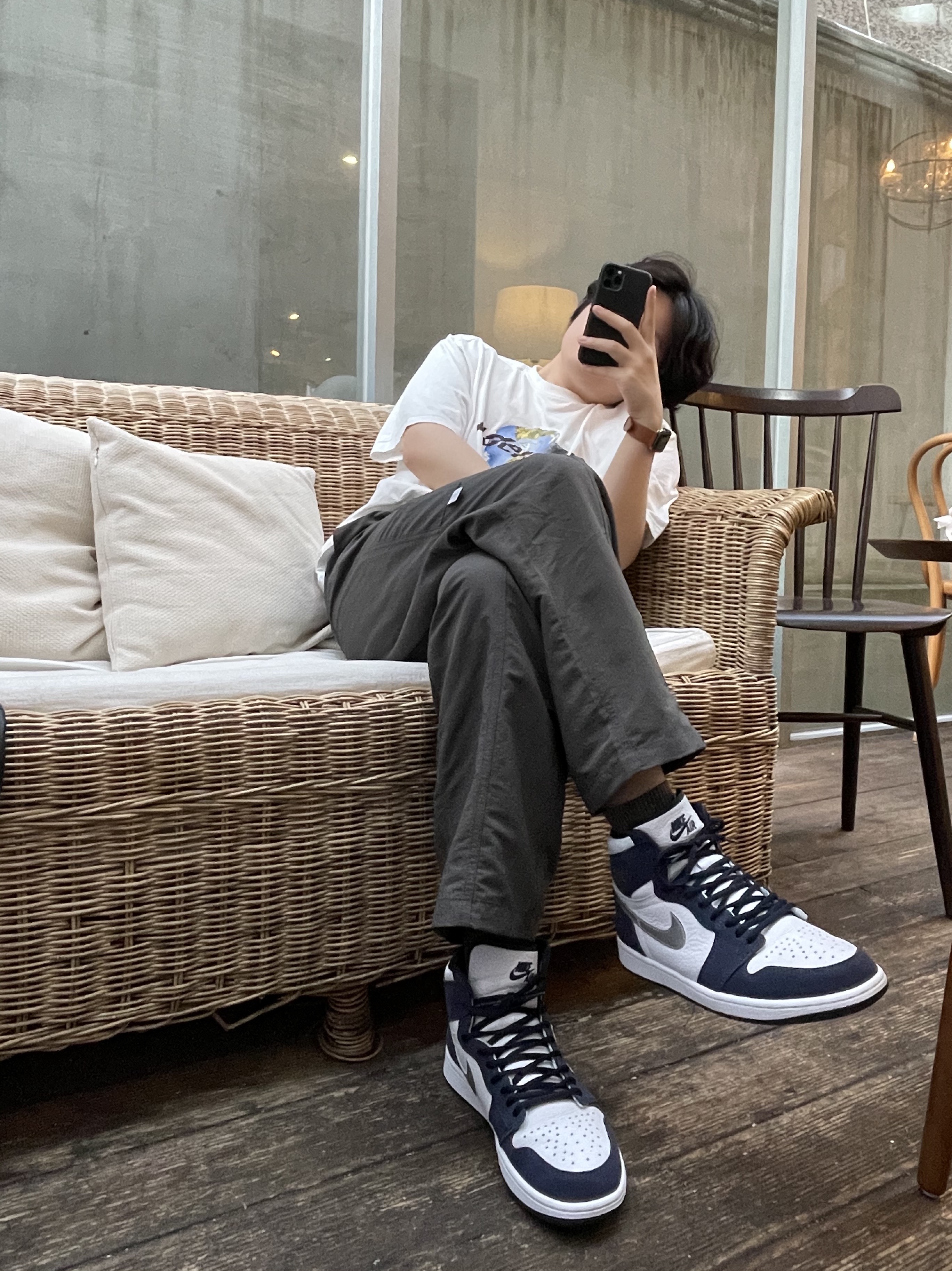 Jordan 1 Retro High OG CO.JP Midnight Navy 착용 스타일