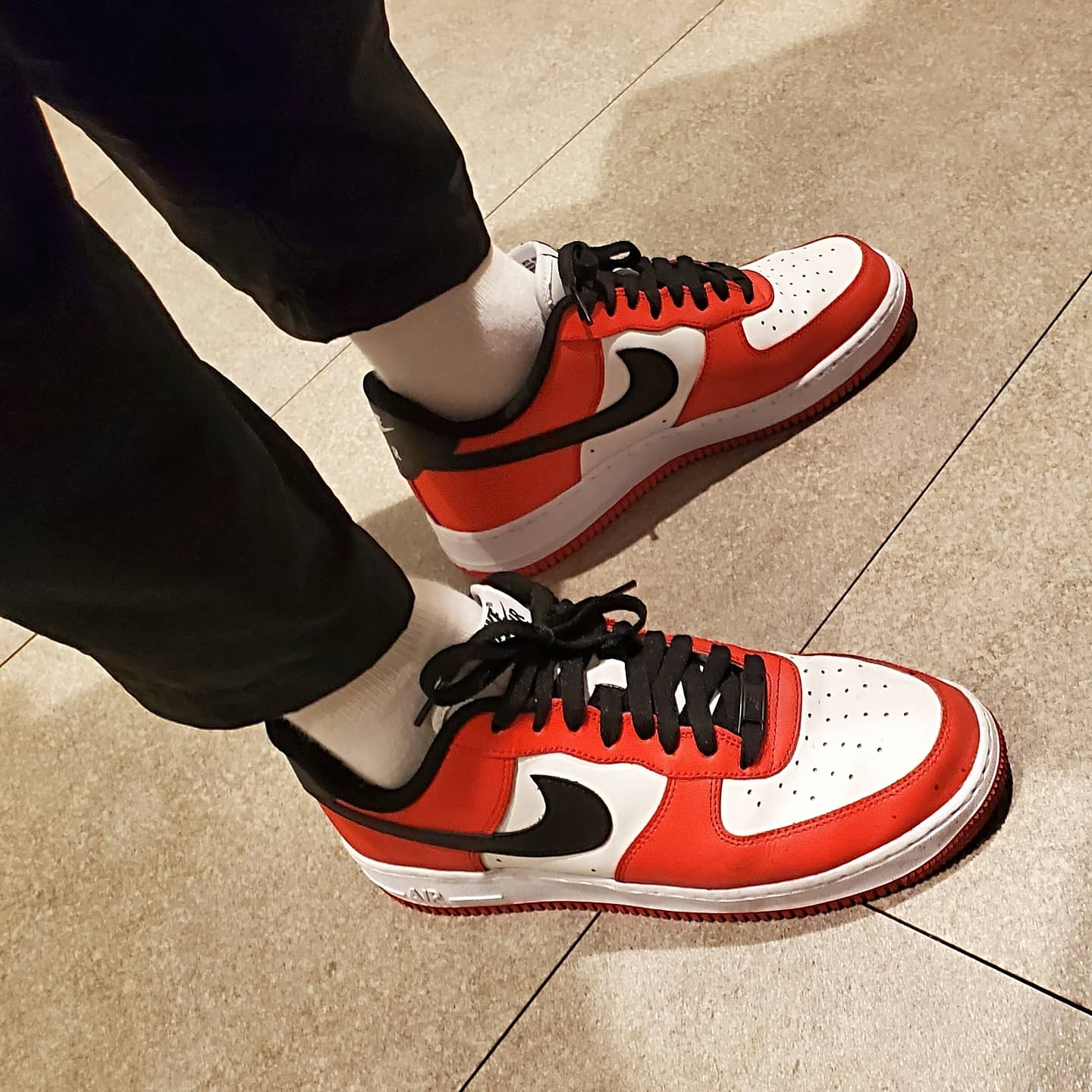 Nike x Stussy WT T-Shirt White - US/EU, Nike SB Dunk Low Pro Chicago 착용 스타일 - 2