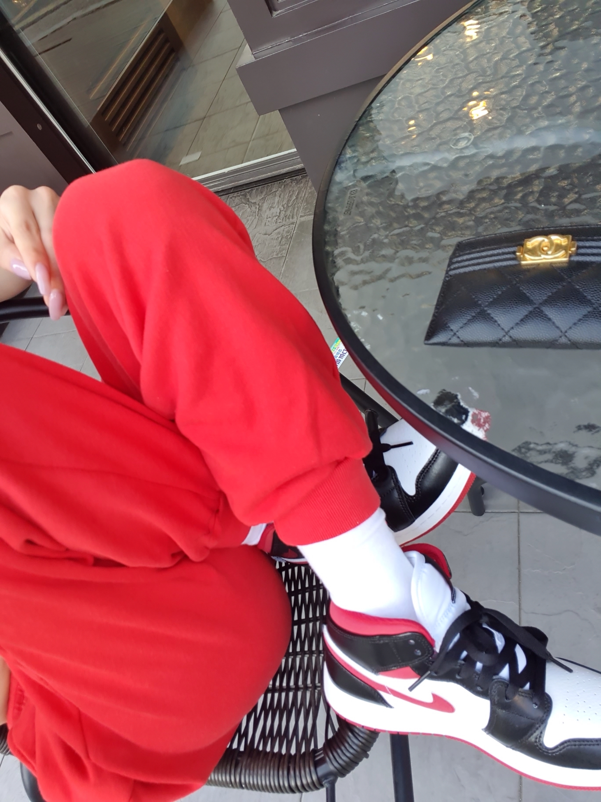 (GS) Jordan 1 Mid Gym Red Black White 착용 스타일