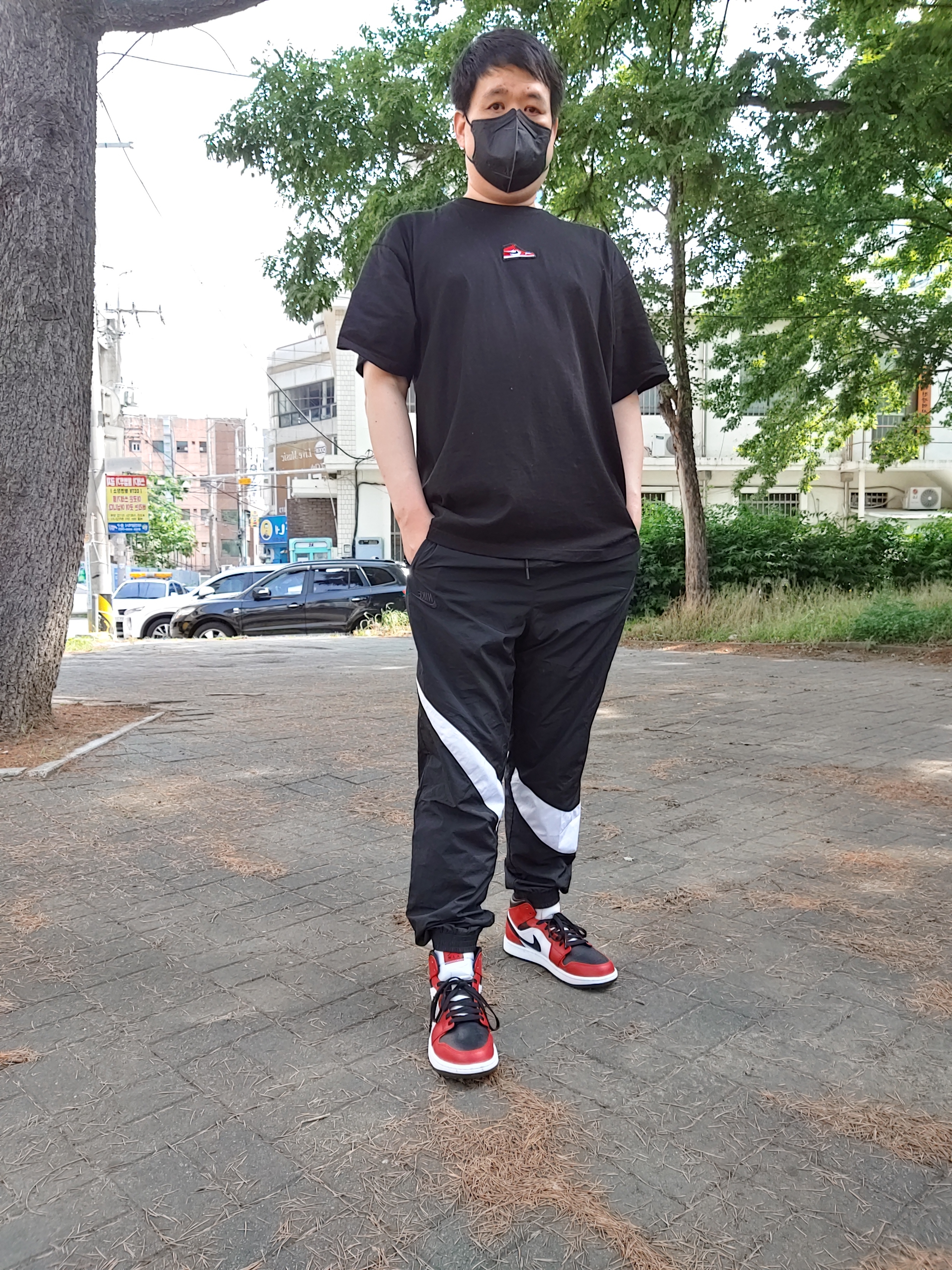 Jordan 1 Mid Chicago Black Toe 착용 스타일