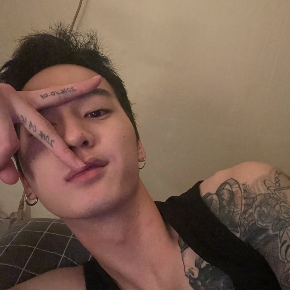 KREAM 프로필 이미지
