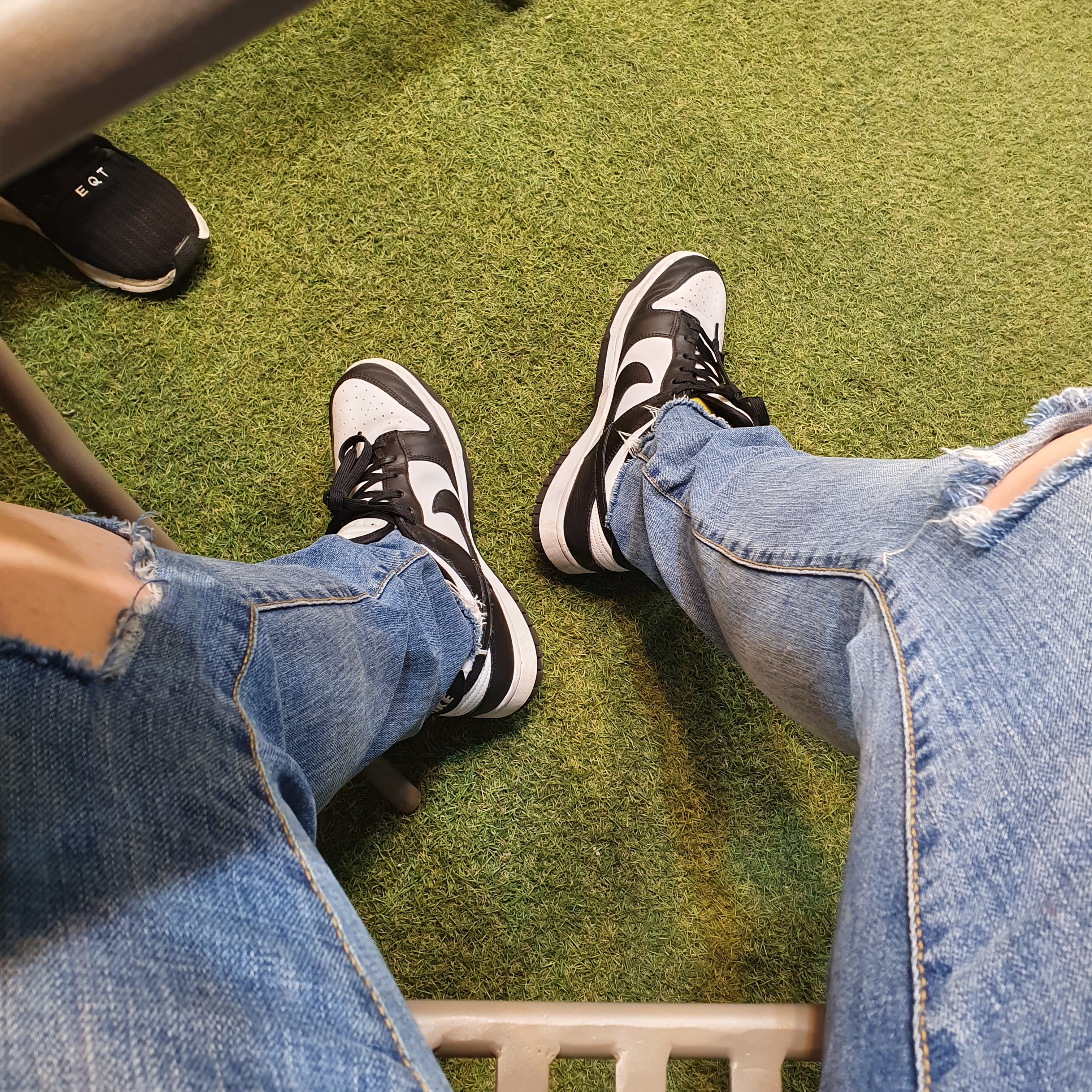 Nike Dunk Low Retro Black 착용 스타일