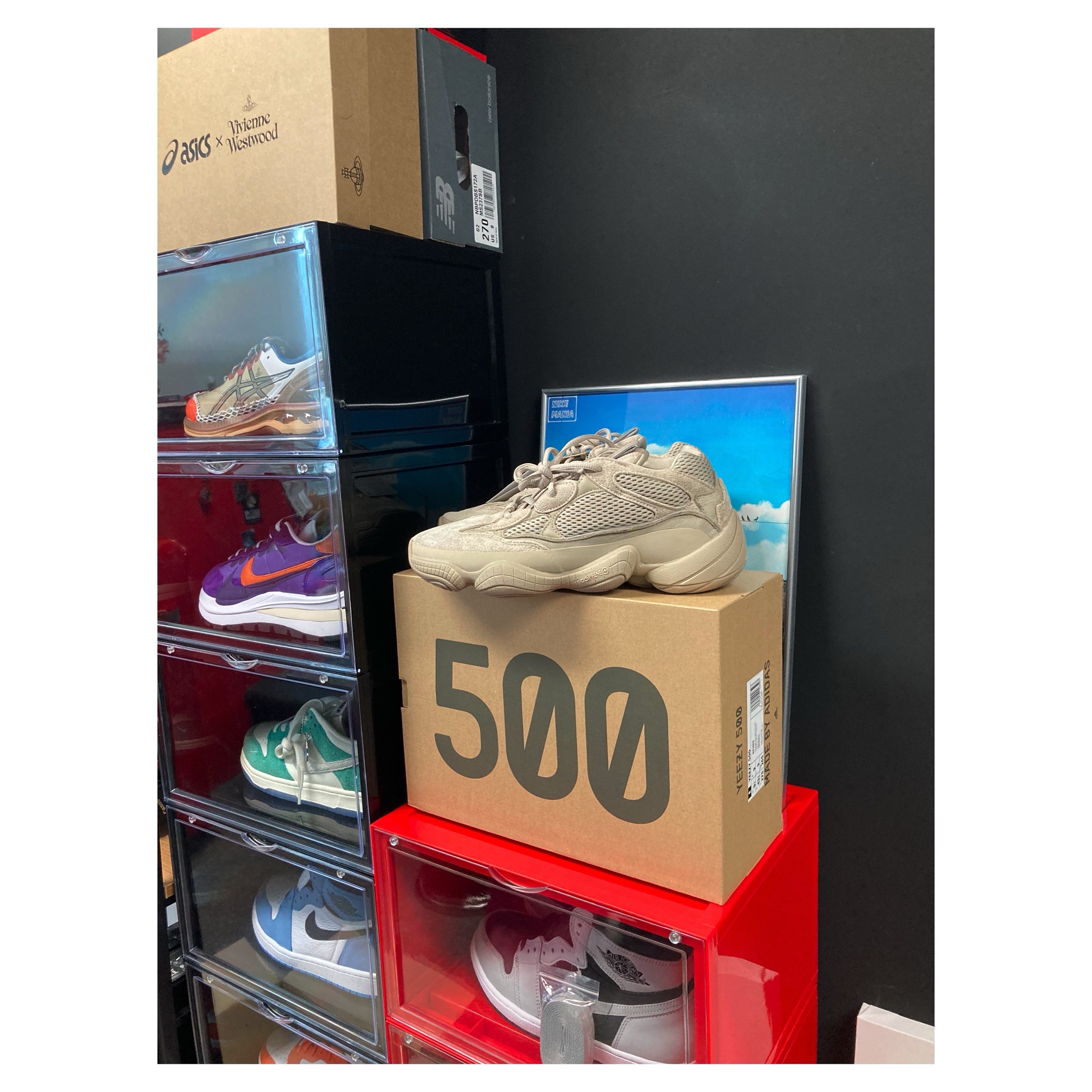 Adidas Yeezy 500 Taupe Light 착용 스타일