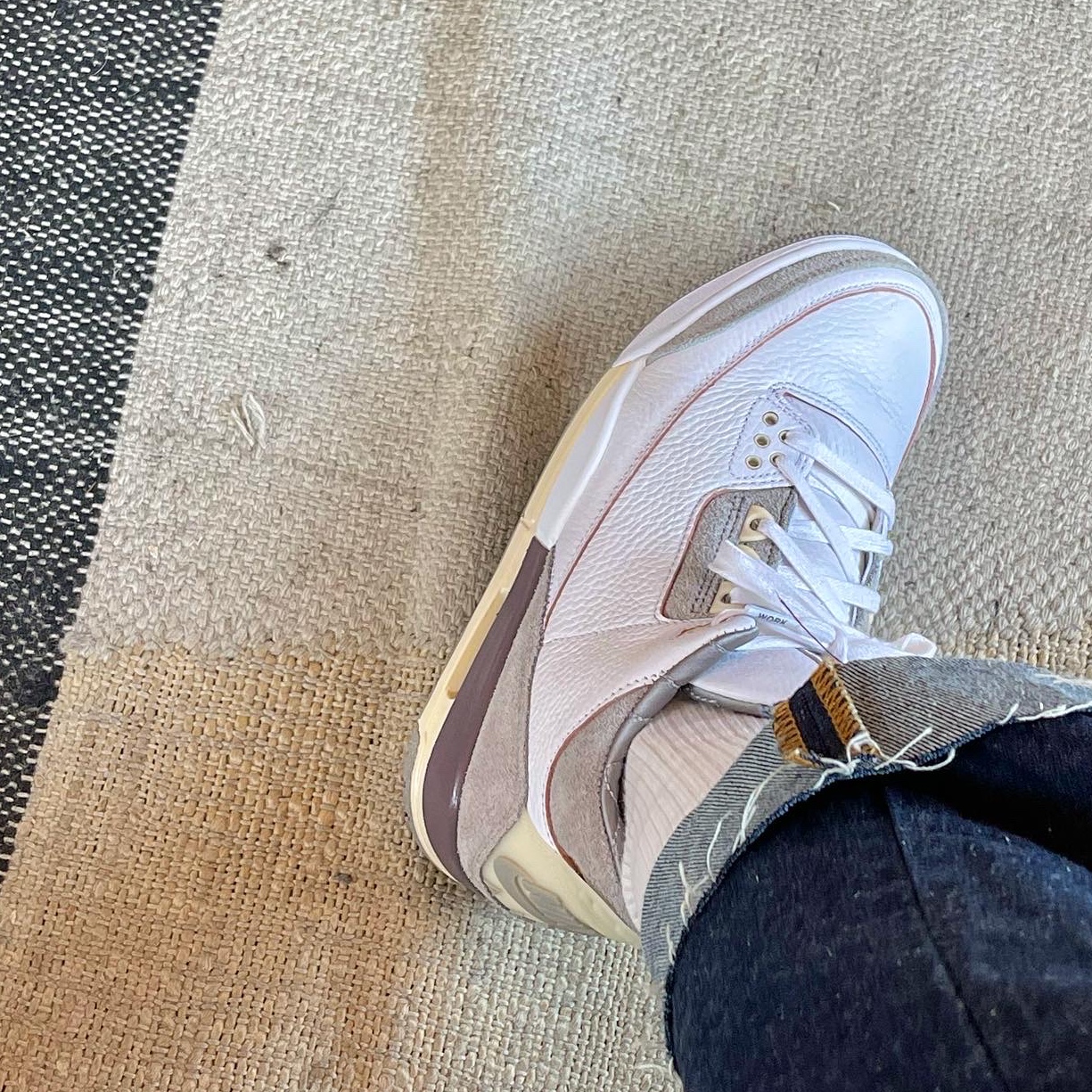 (W) Jordan 3 x A Ma Maniere Retro SP 착용 스타일 - 2