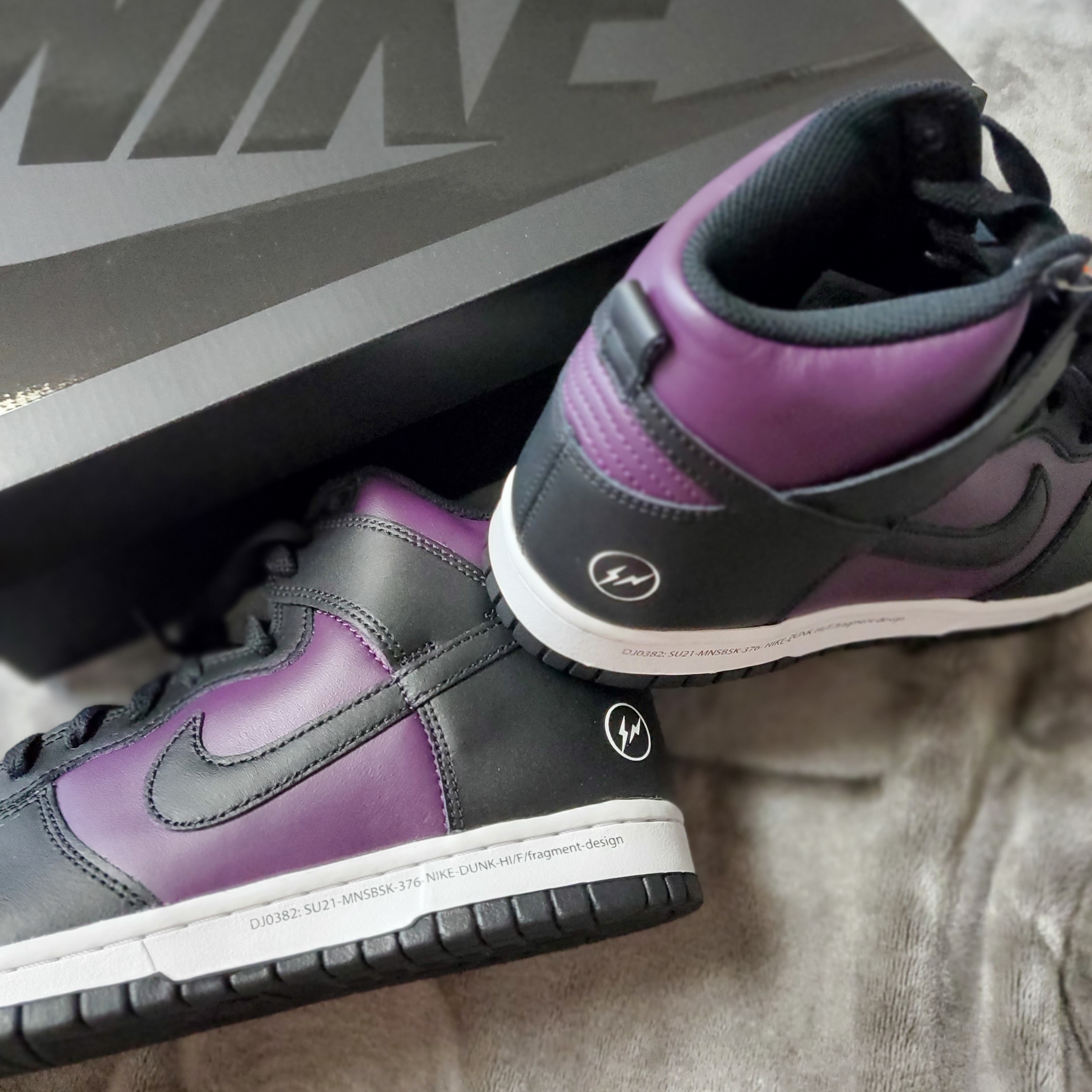 Nike x Fragment Dunk High Black 착용 스타일 - 2