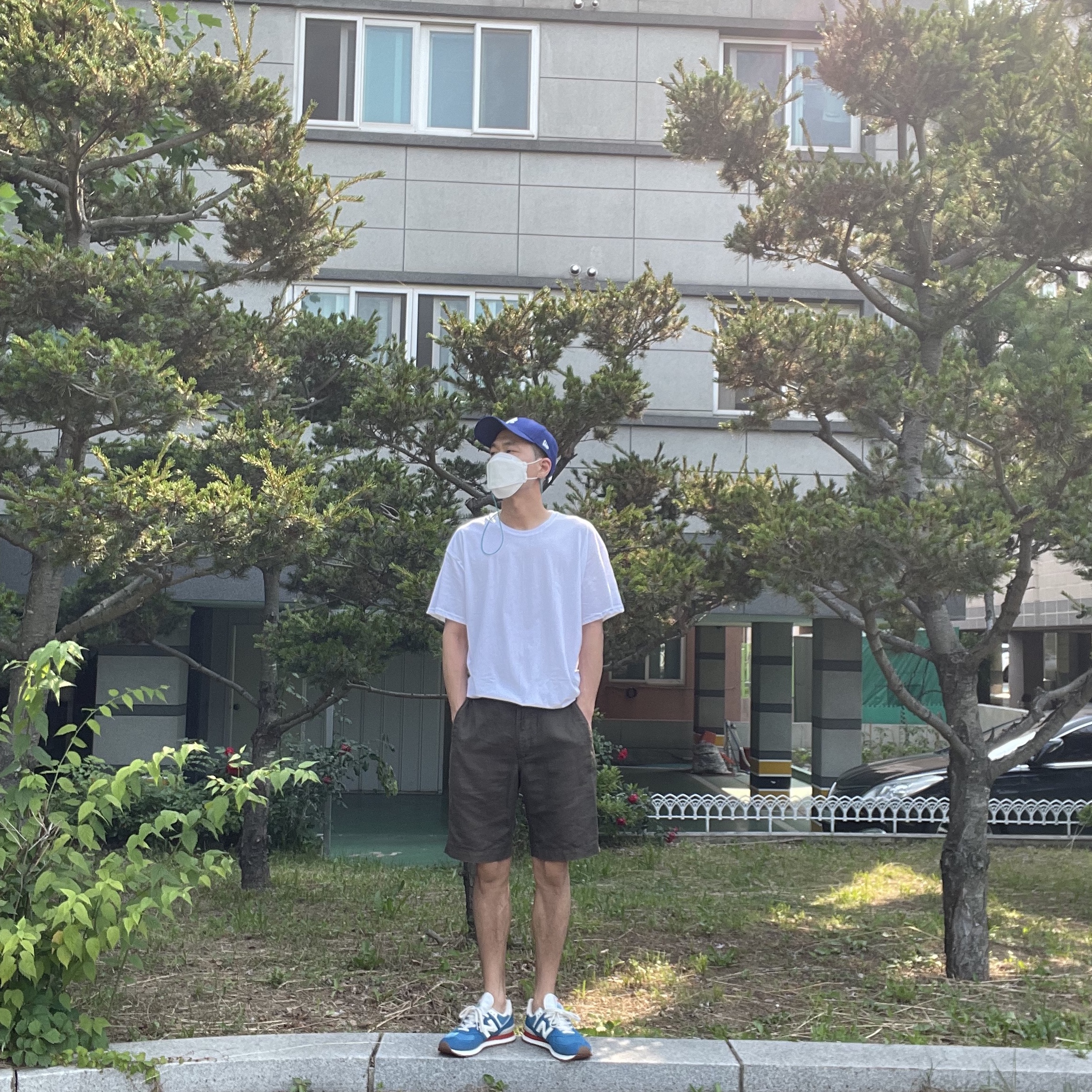 Supreme Hanes Tagless T-Shirt White (3 Pack) 착용 스타일