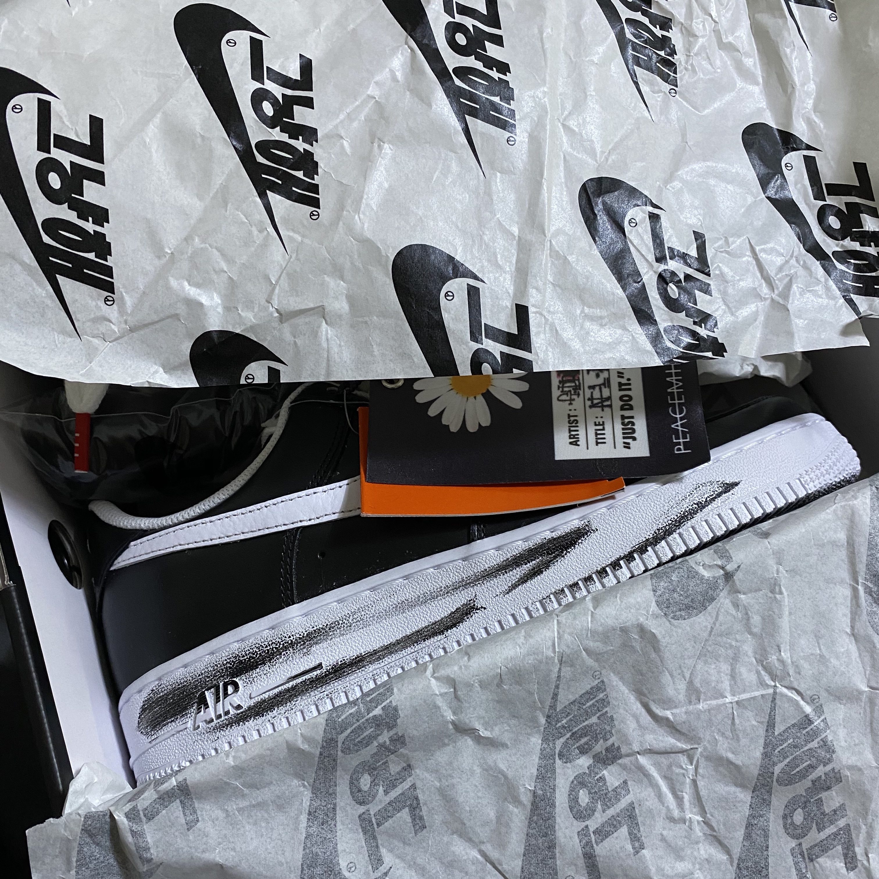 Nike x Peaceminusone Air Force 1 Low Para-Noise 착용 스타일 - 2
