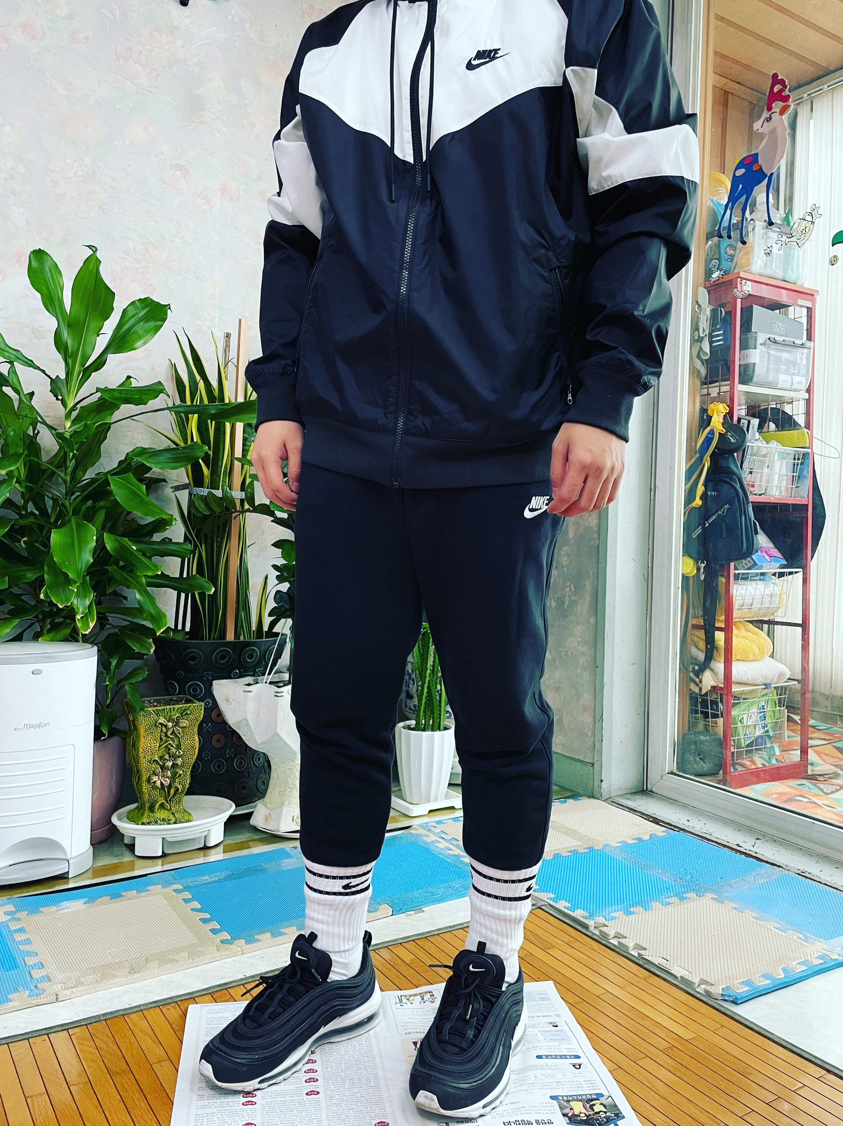 Nike Air Max 97 Black White 착용 스타일