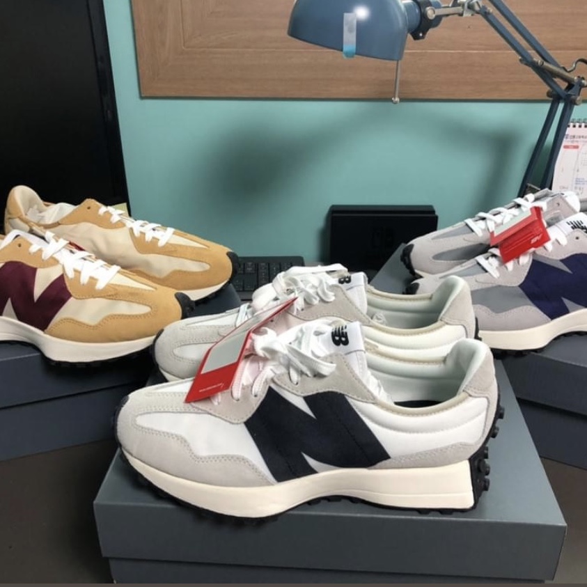 New Balance 327 White Black, New Balance 327 Grey Purple 착용 스타일