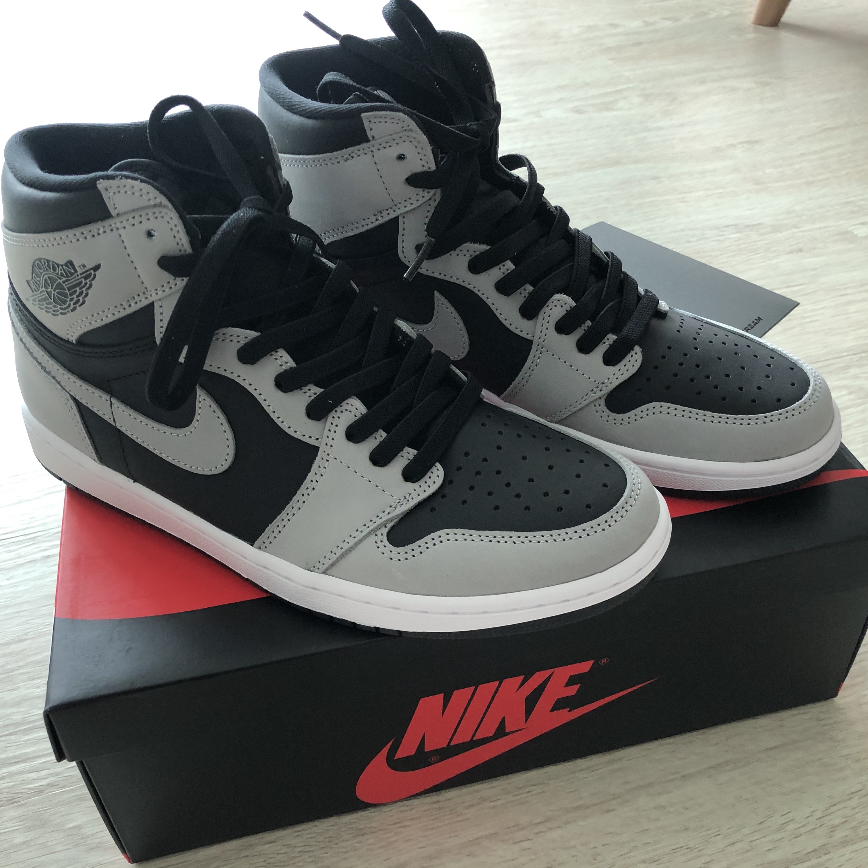 Jordan 1 Retro High OG Shadow 2.0 착용 스타일 - 1