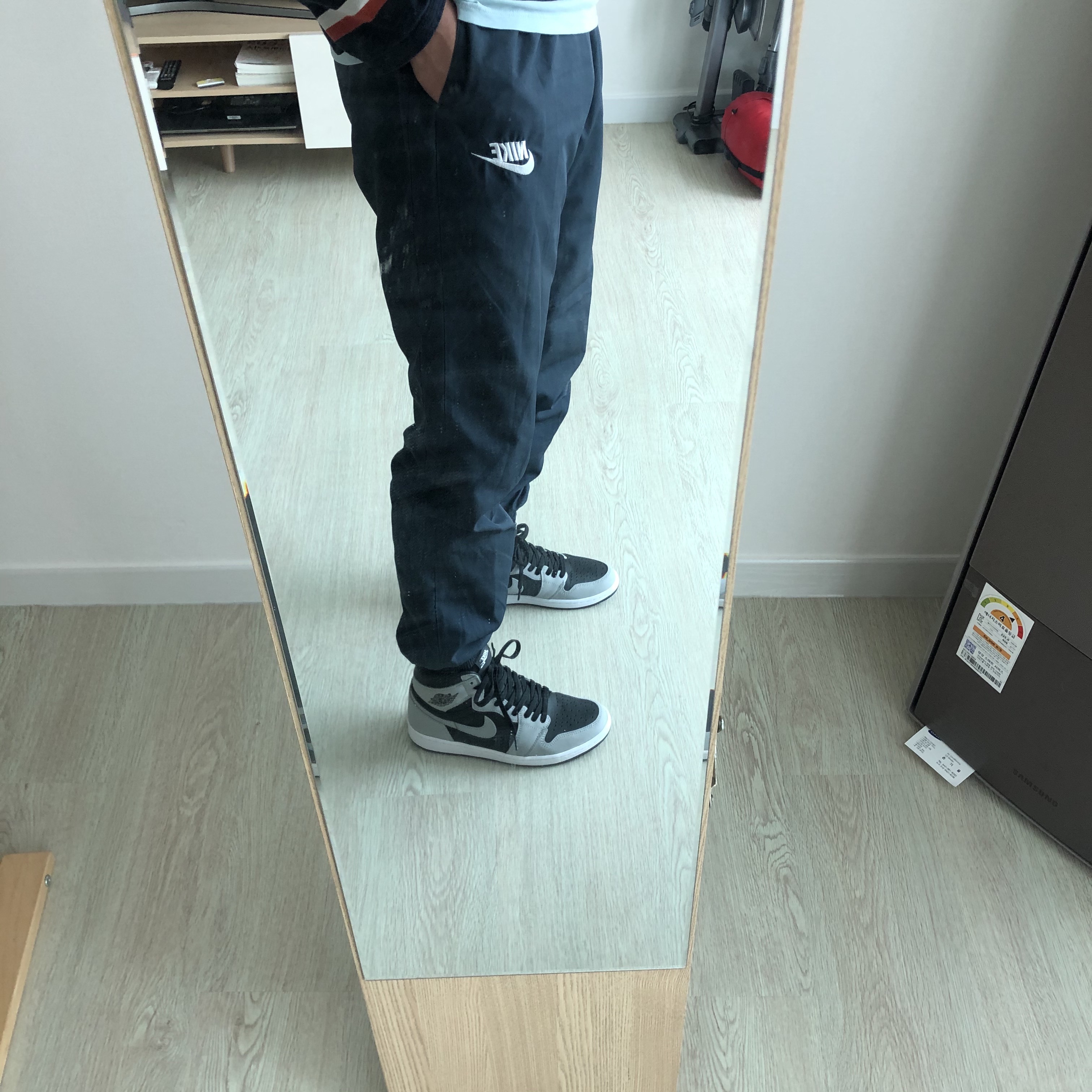 Jordan 1 Retro High OG Shadow 2.0 착용 스타일 - 3