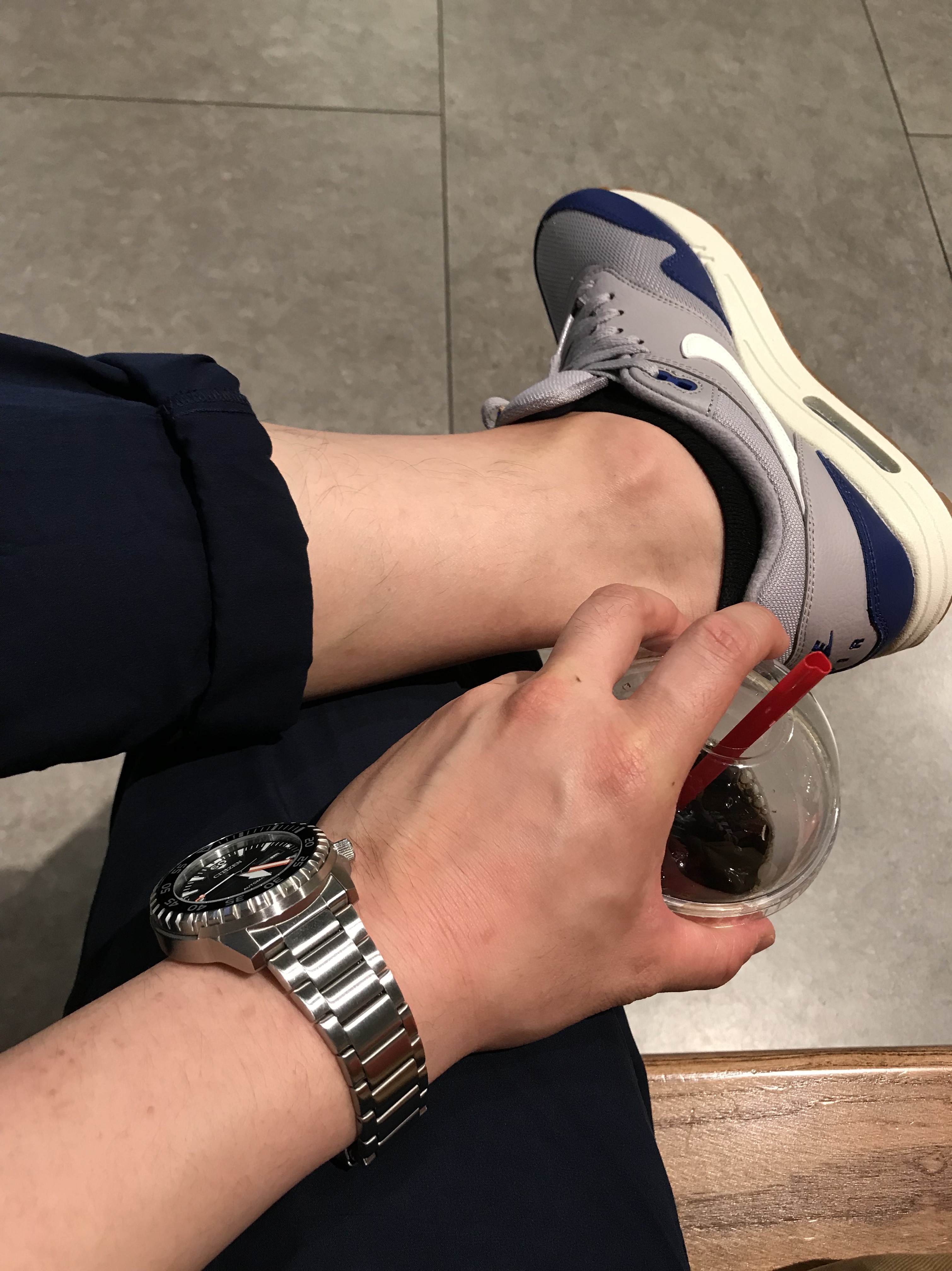 Nike Air Max 1 Anniversary Royal (2017 Restock Pair) 착용 스타일 - 2