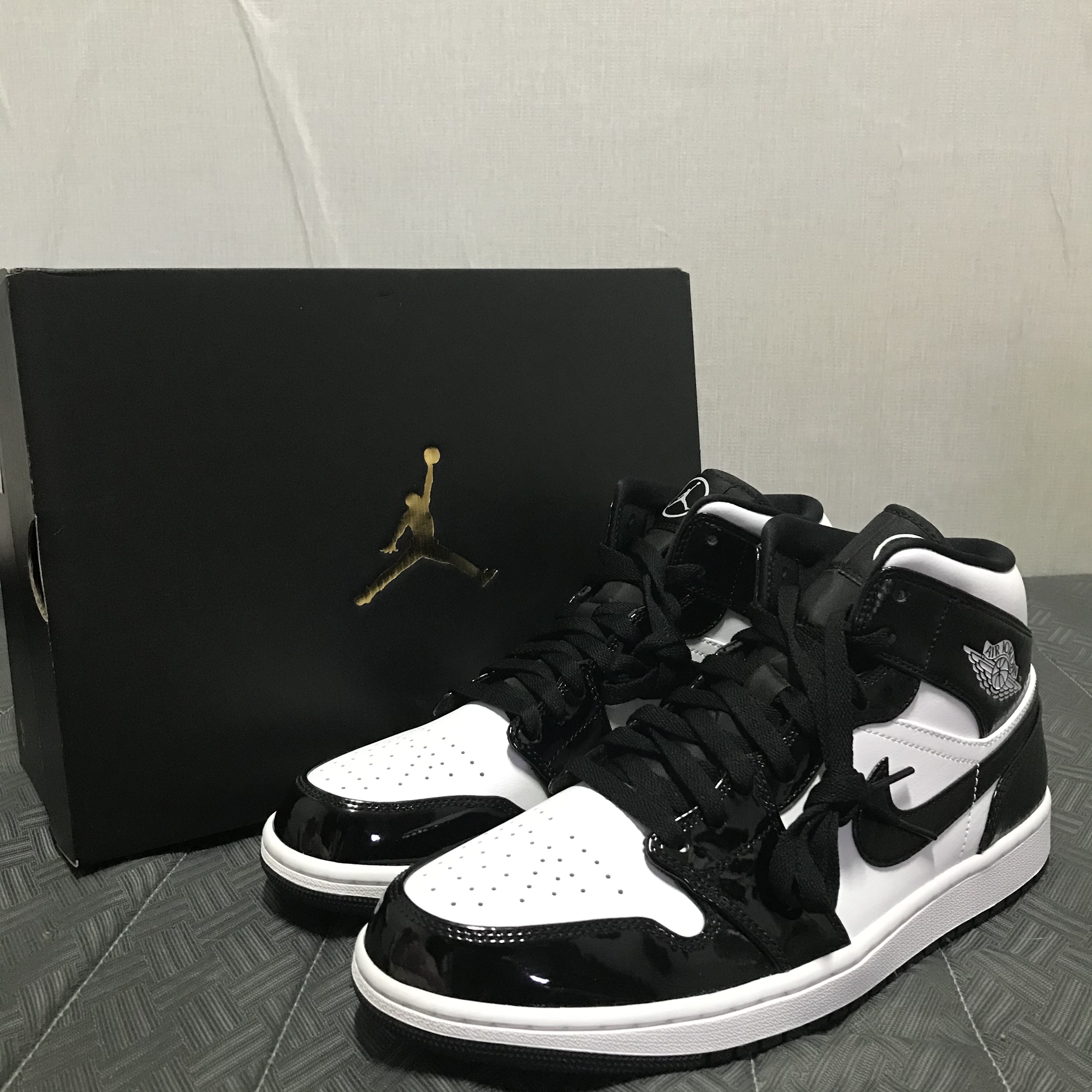 Jordan 1 Mid SE ASW Black 착용 스타일