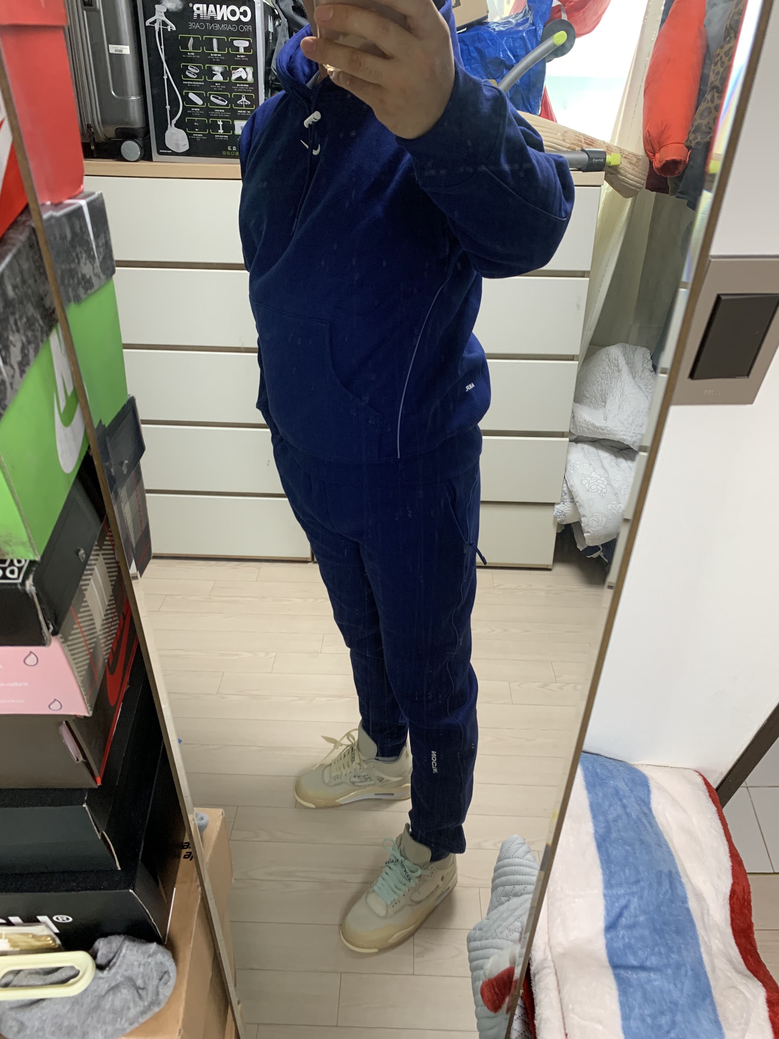 Nike x Drake Nocta Cardinal Stock Essential Fleece Pants Navy - Asia, Nike x Drake Nocta Cardinal Stock Essential Hoodie Navy - US/EU 착용 스타일 - 1