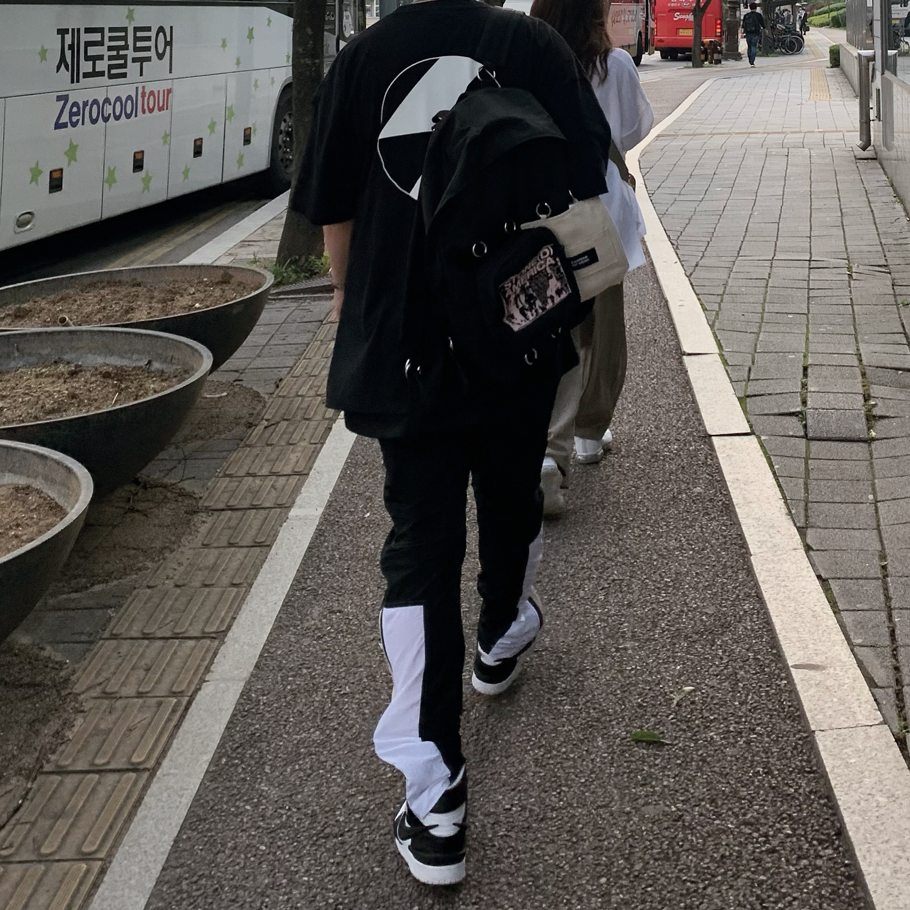 Nike x Ambush Dunk High Black 착용 스타일