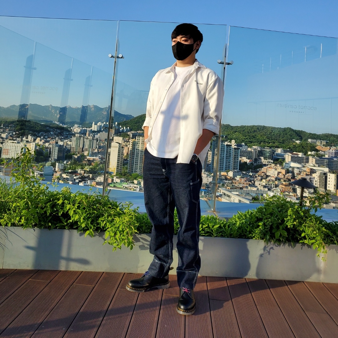 Dr. Martens x Atmos 1461 착용 스타일