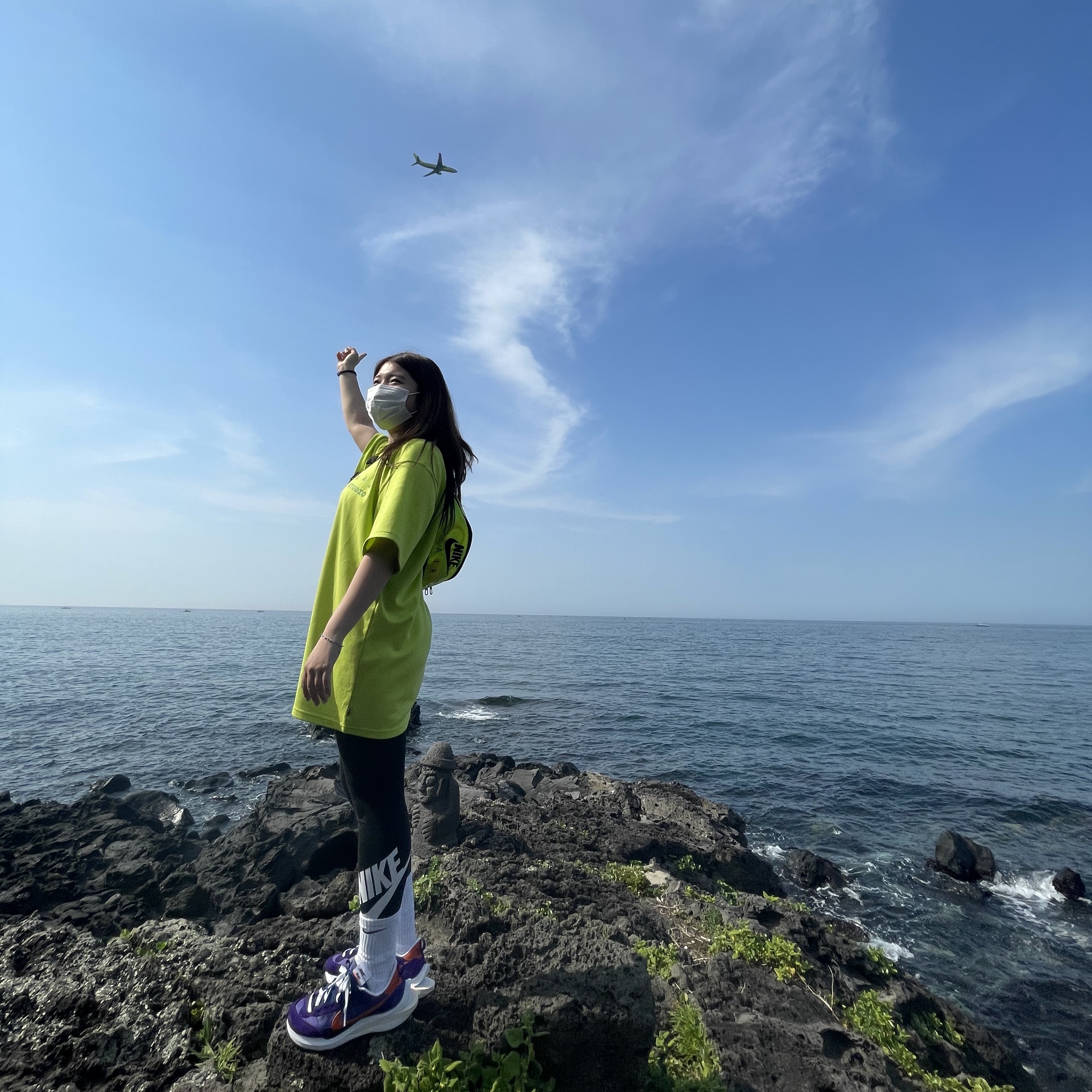 Nike x Sacai VaporWaffle Dark Iris, IAB Studio Splashed T-Shirt Lime 착용 스타일 - 1