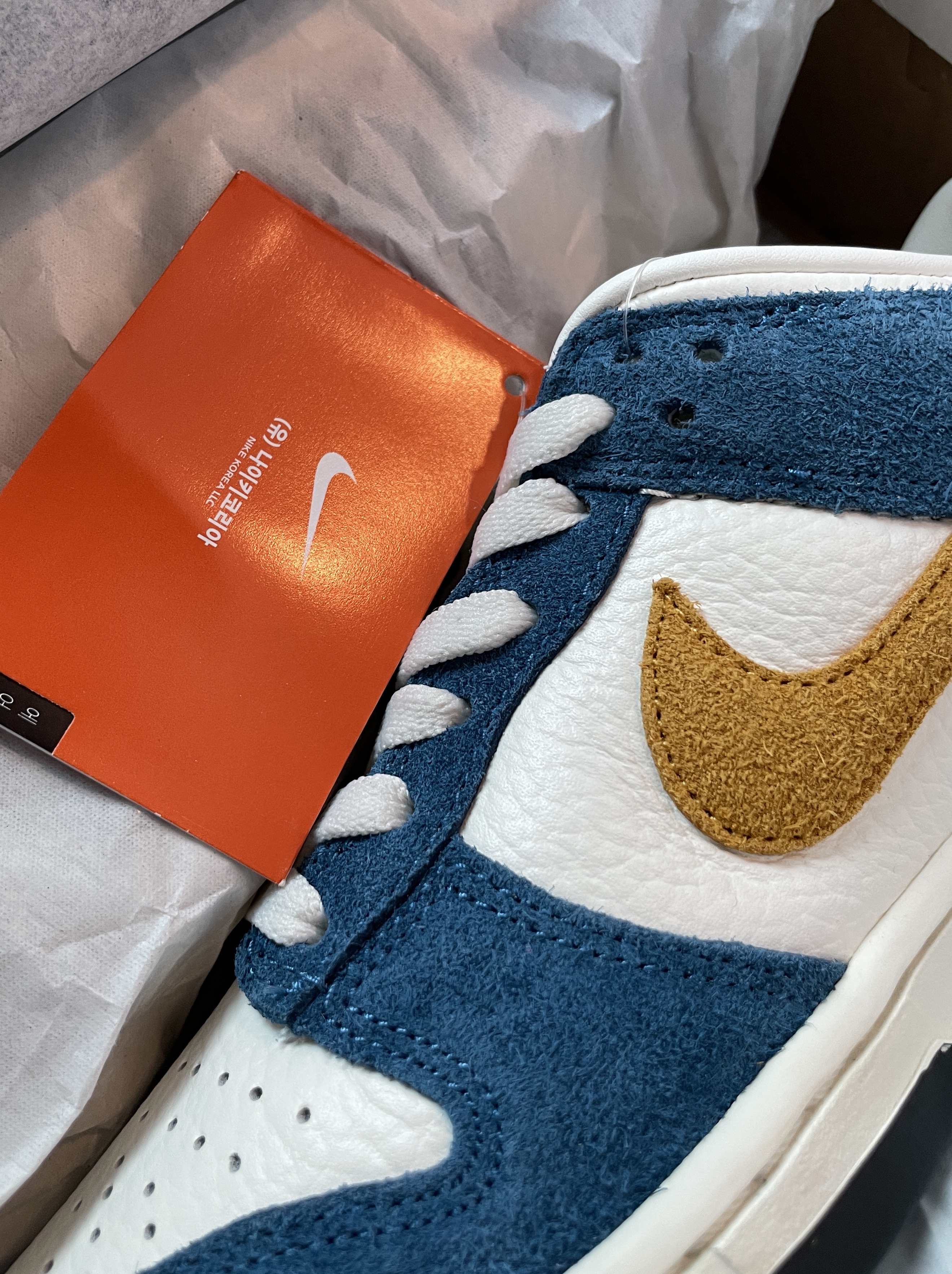 Nike x Kasina Dunk Low 80's Bus 착용 스타일