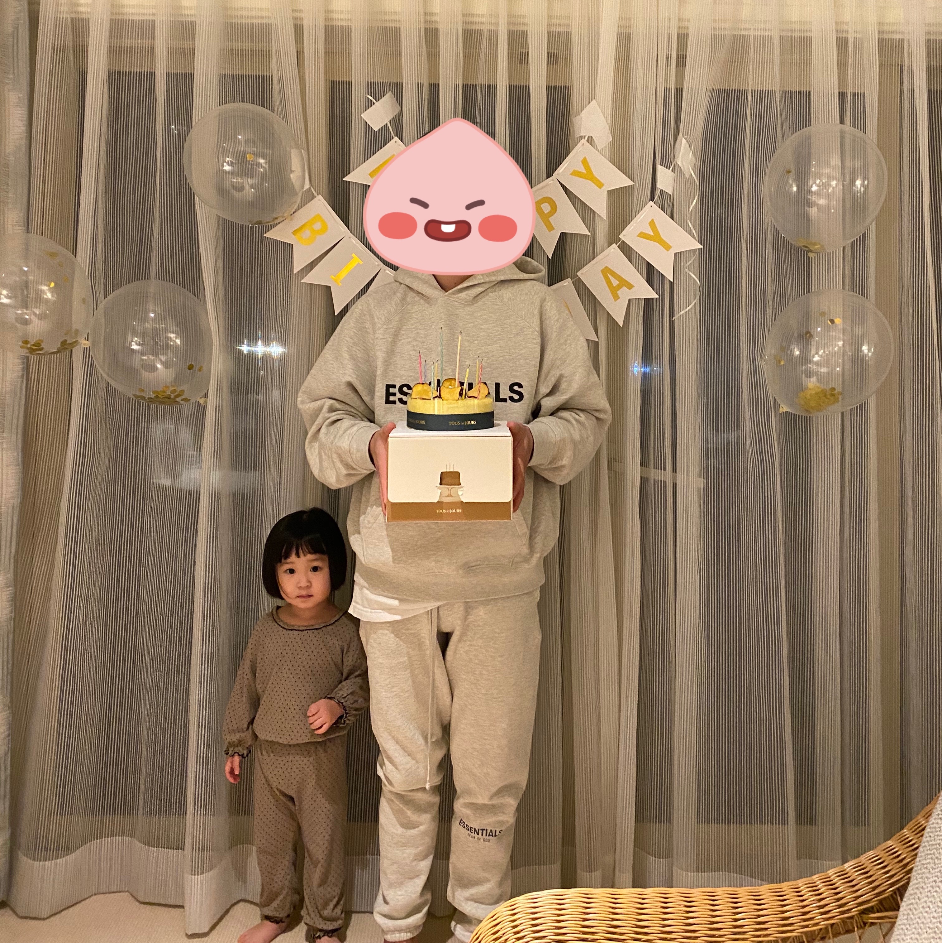 Essentials 3D Silicon Applique Pullover Hoodie Oatmeal/Oatmeal Heather/Light Heather Oatmeal 2020, Essentials Sweatpants Oatmeal/Oatmeal Heather/Light Heather Oatmeal 2020 착용 스타일