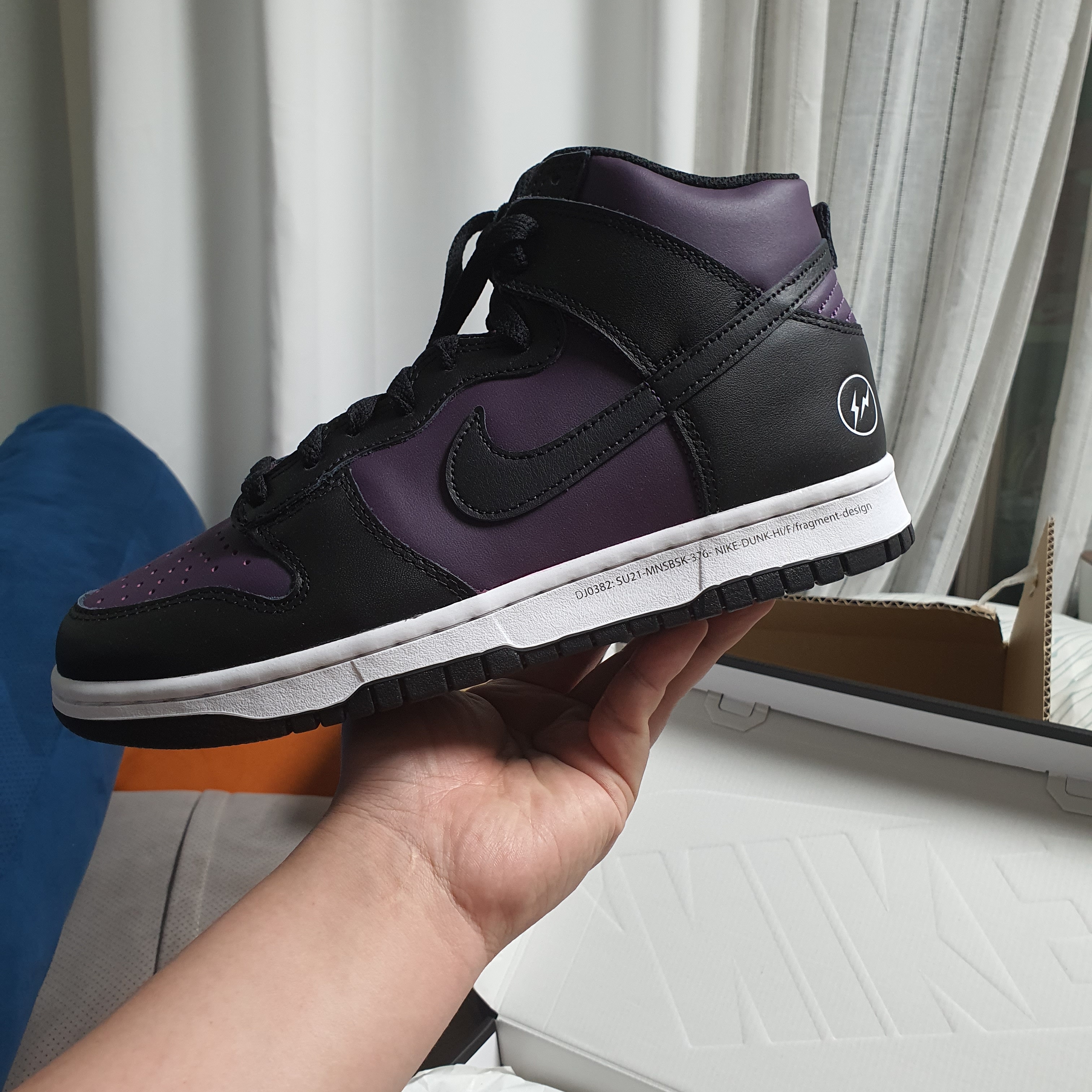 Nike x Fragment Dunk High Black 착용 스타일 - 2
