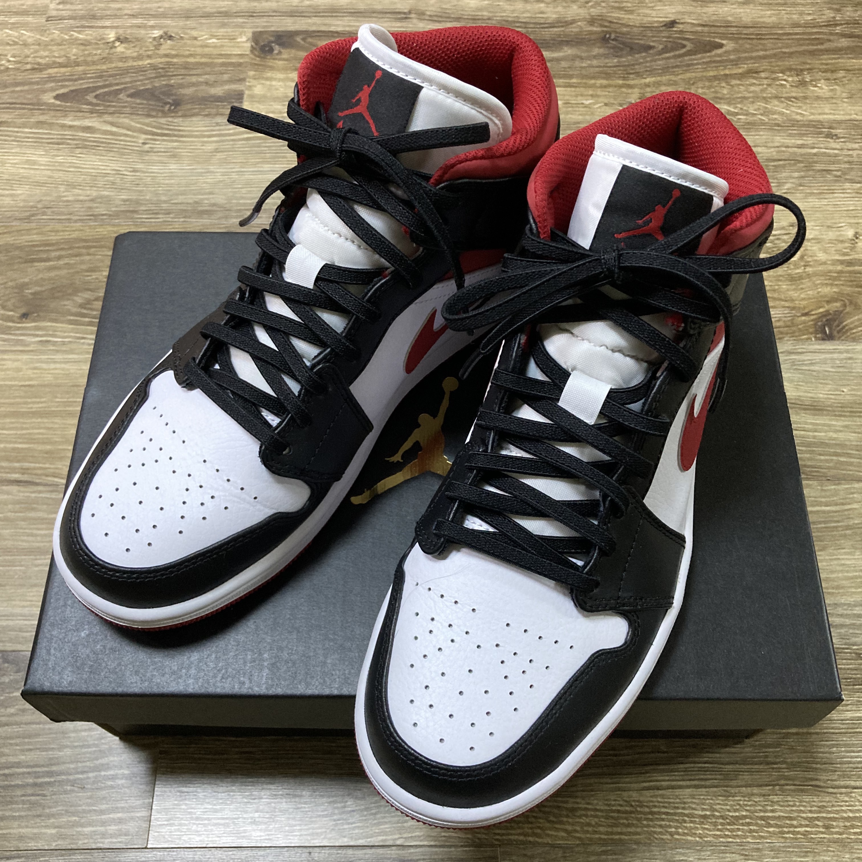 Jordan 1 Mid Triple White, Nike SB Zoom Blazer Mid Black White 착용 스타일 - 4