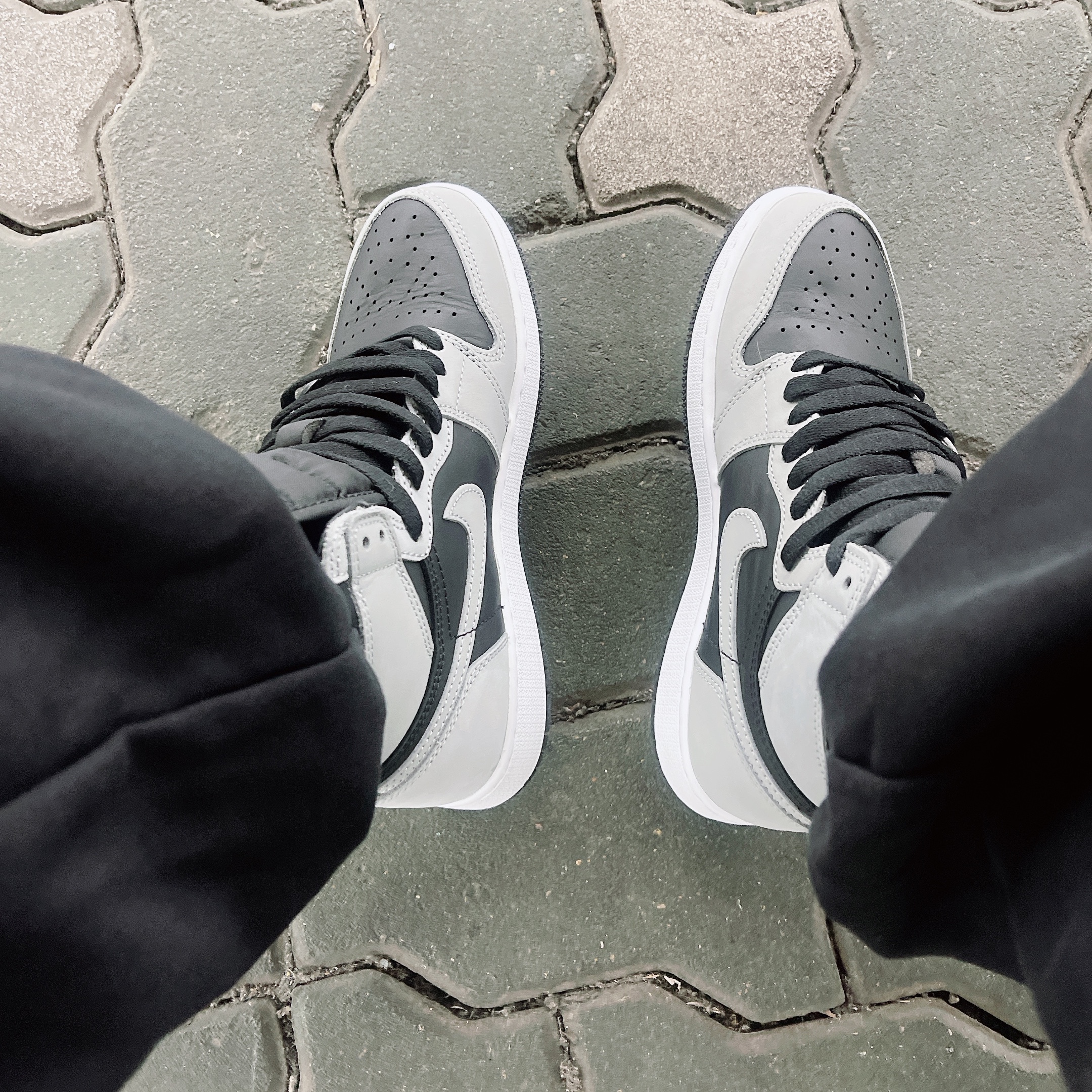 Jordan 1 Retro High OG Shadow 2.0, (GS) Jordan 1 Retro High OG Shadow 2.0 착용 스타일
