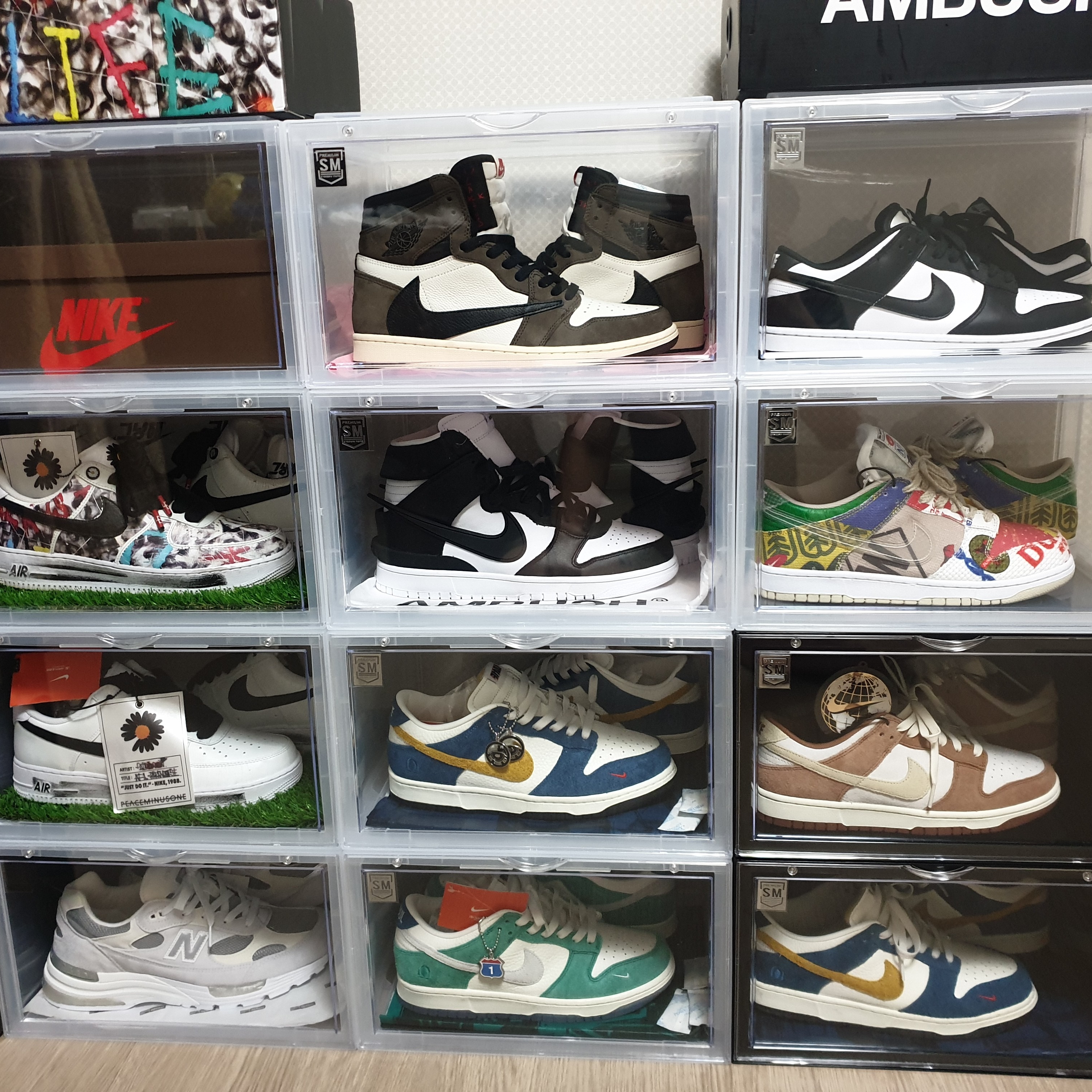 Jordan 1 x Travis Scott Retro High OG SP Mocha, Nike x Peaceminusone Air Force 1 Low Para-Noise 2.0 착용 스타일 - 2