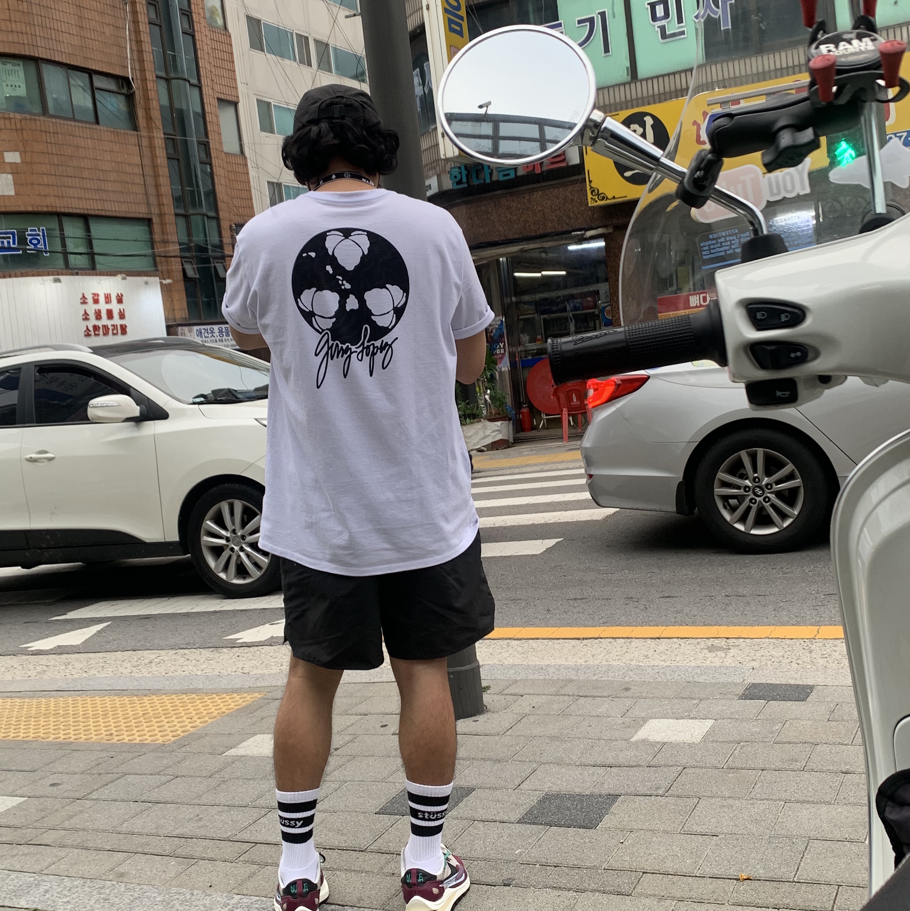 Nike x Sacai VaporWaffle String & Black Villain Red 착용 스타일 - 2