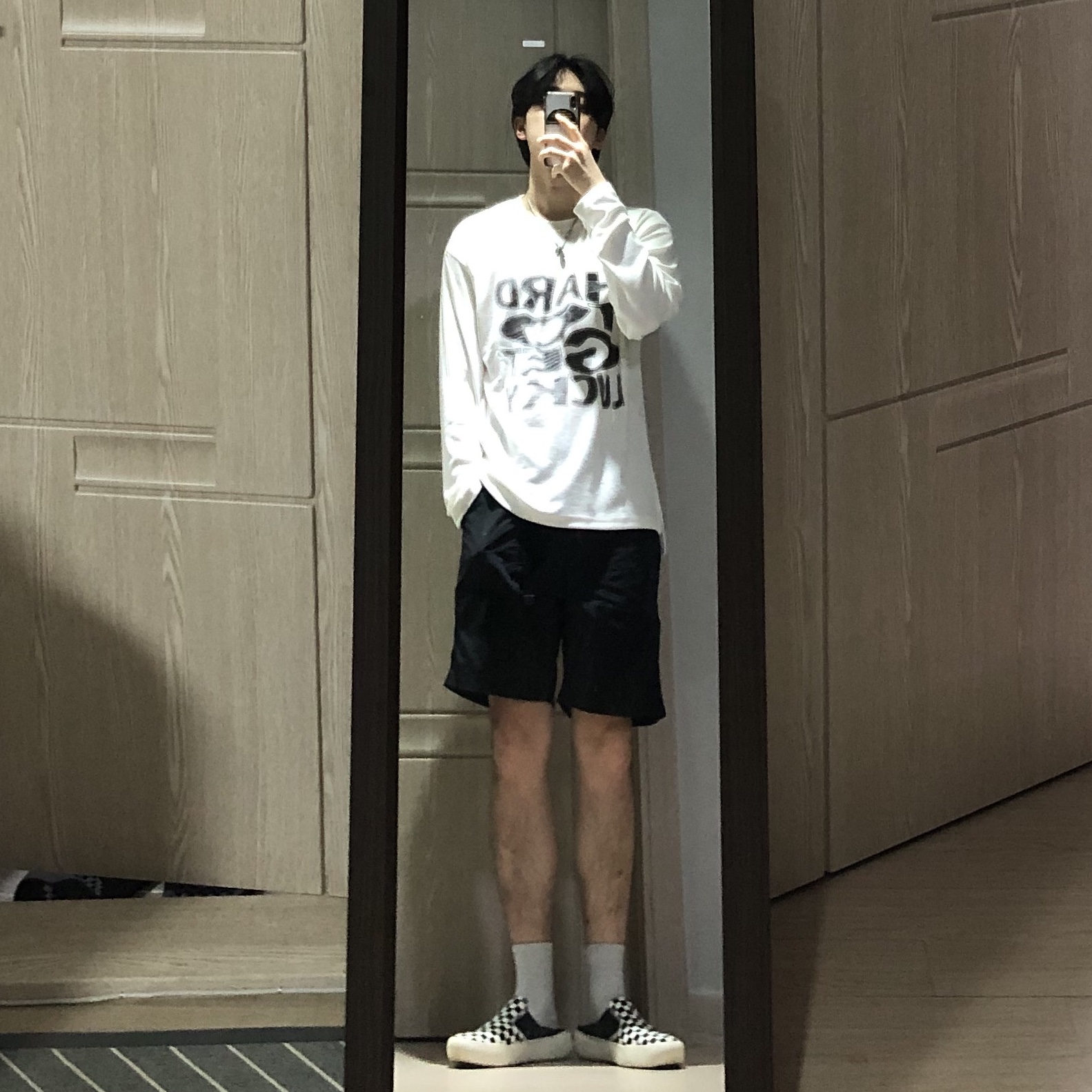 Vans Checkerboard Comfycush One Black 착용 스타일