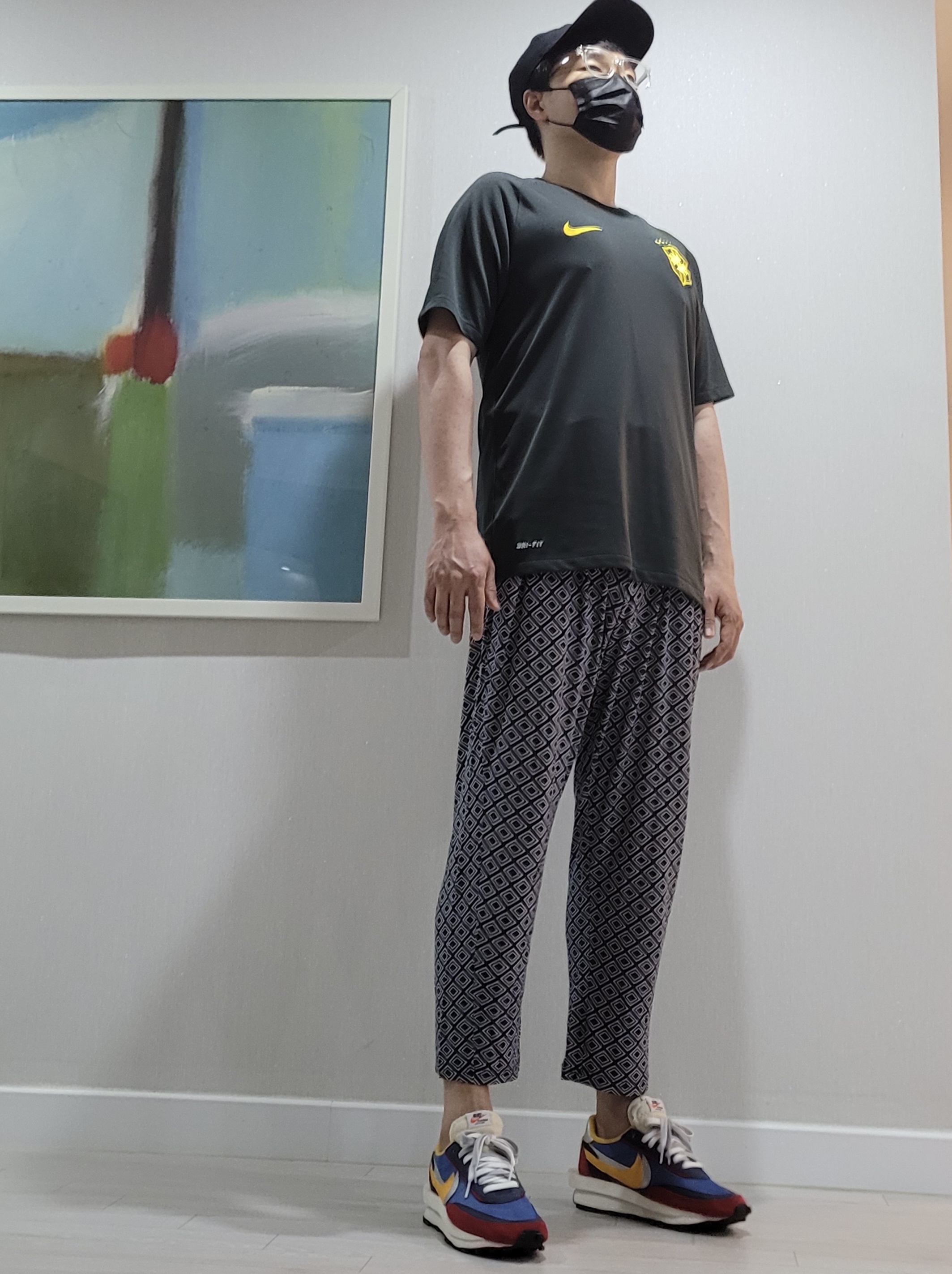 Nike x Sacai LDWaffle Blue Multi 착용 스타일