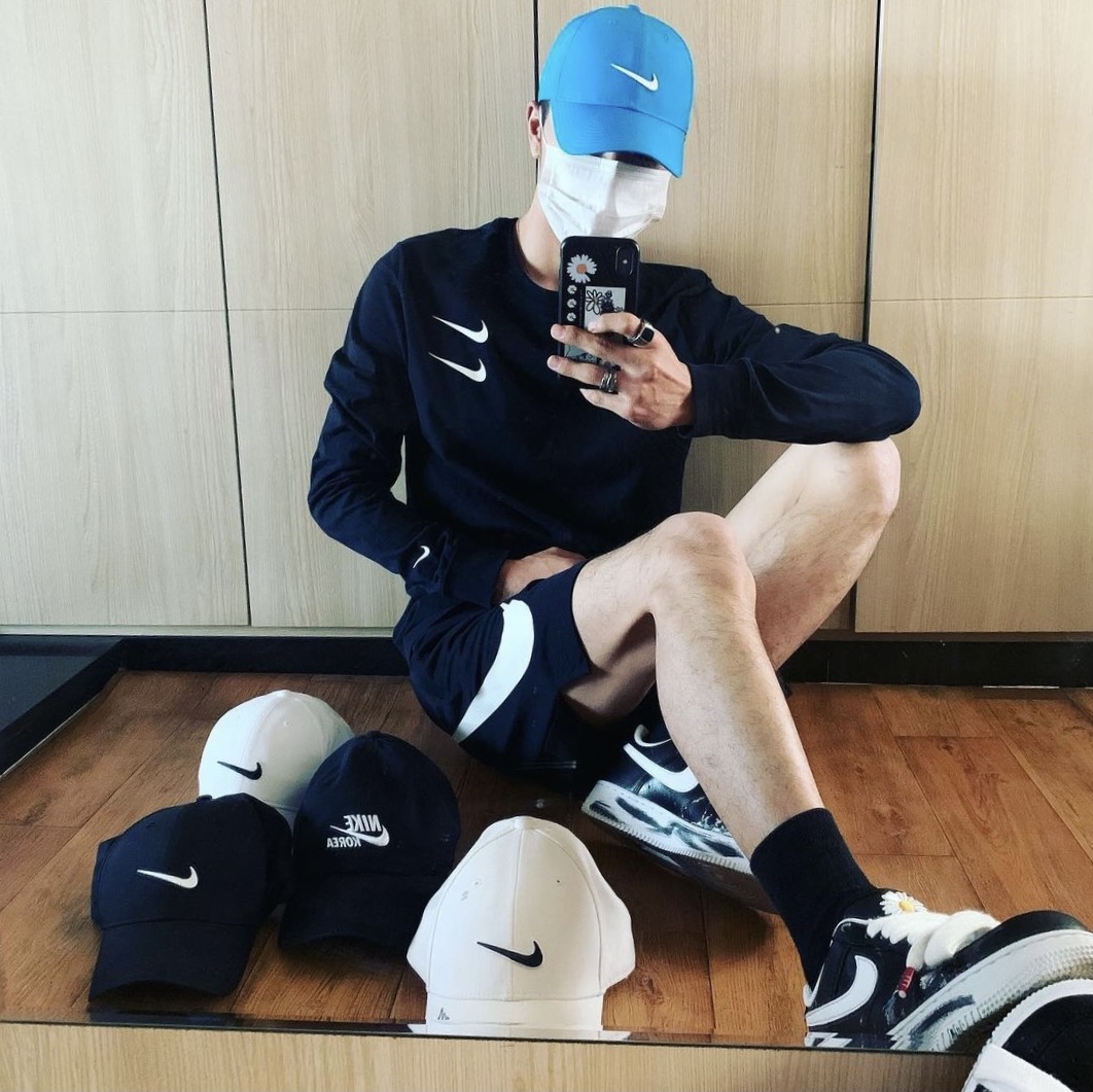 Nike x Peaceminusone Air Force 1 Low Para-Noise 착용 스타일