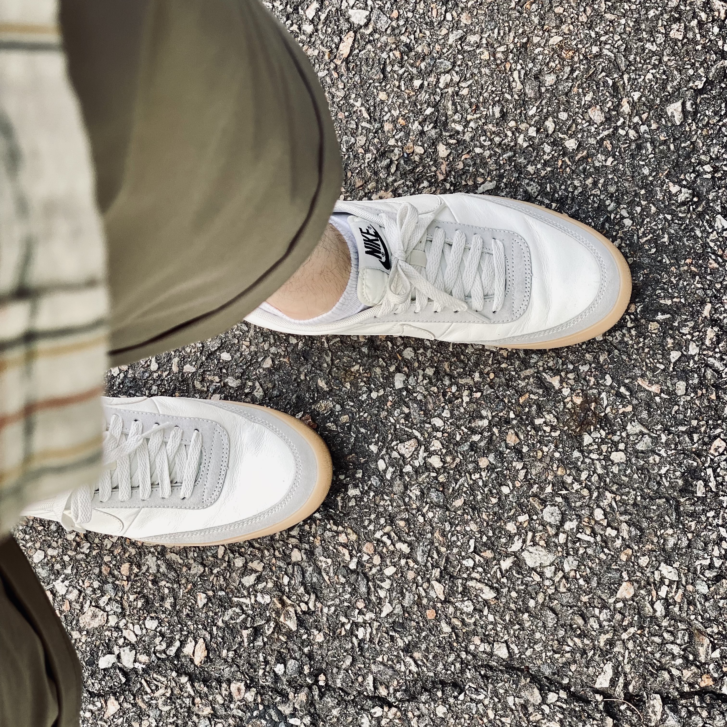 Nike Killshot 2 Leather Sail Gum 착용 스타일